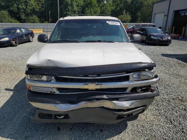 Photo 4 VIN: 1GNEK13T0YJ109860 - CHEVROLET TAHOE 