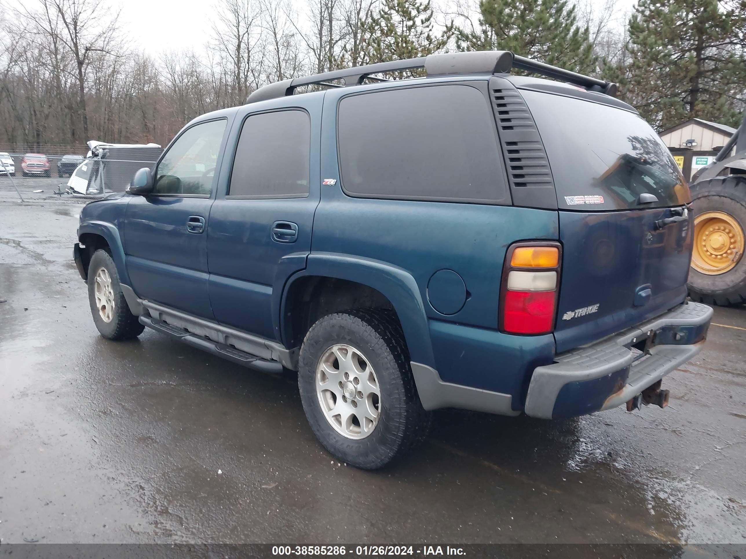 Photo 2 VIN: 1GNEK13T16R105766 - CHEVROLET TAHOE 