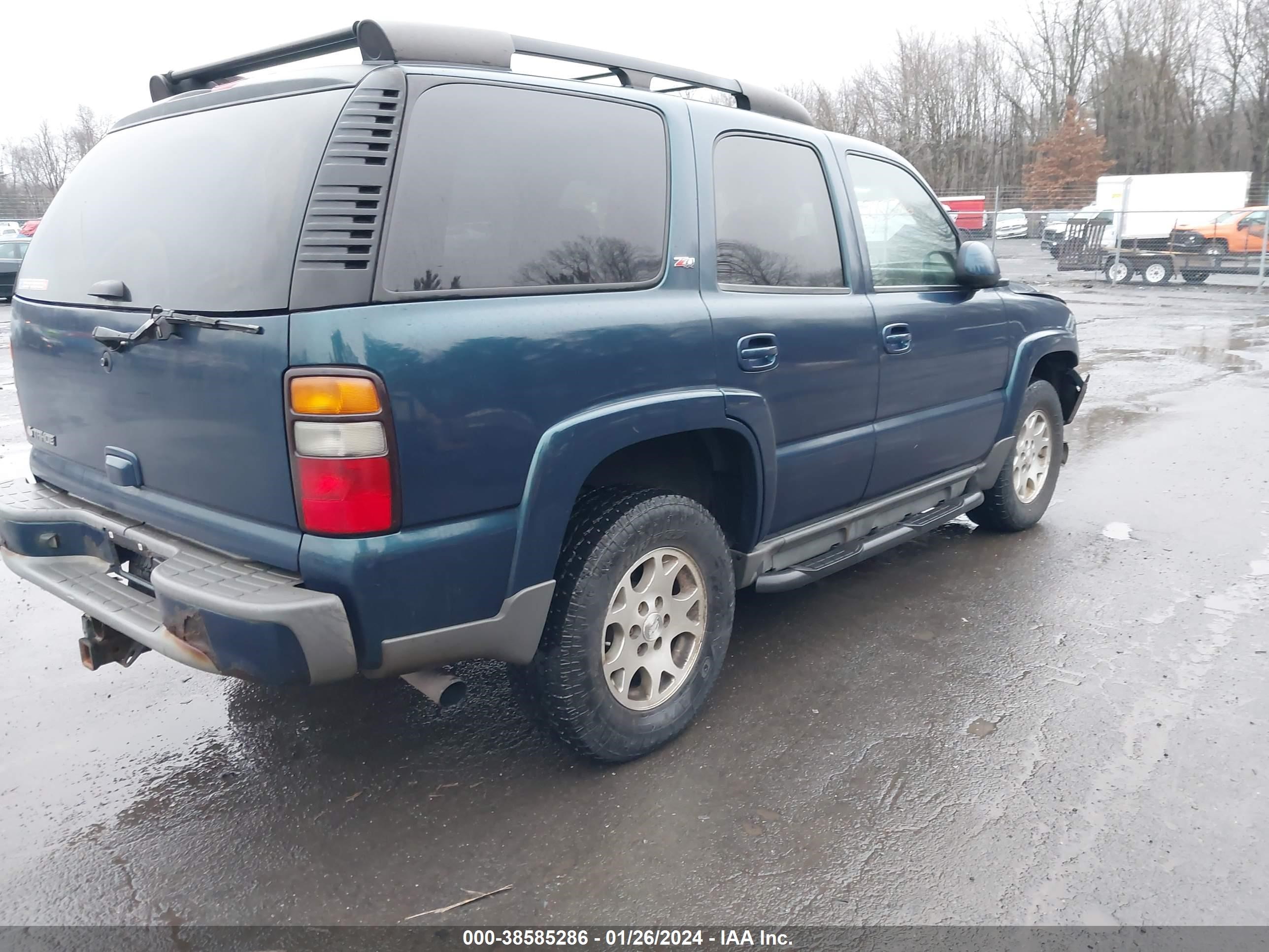 Photo 3 VIN: 1GNEK13T16R105766 - CHEVROLET TAHOE 