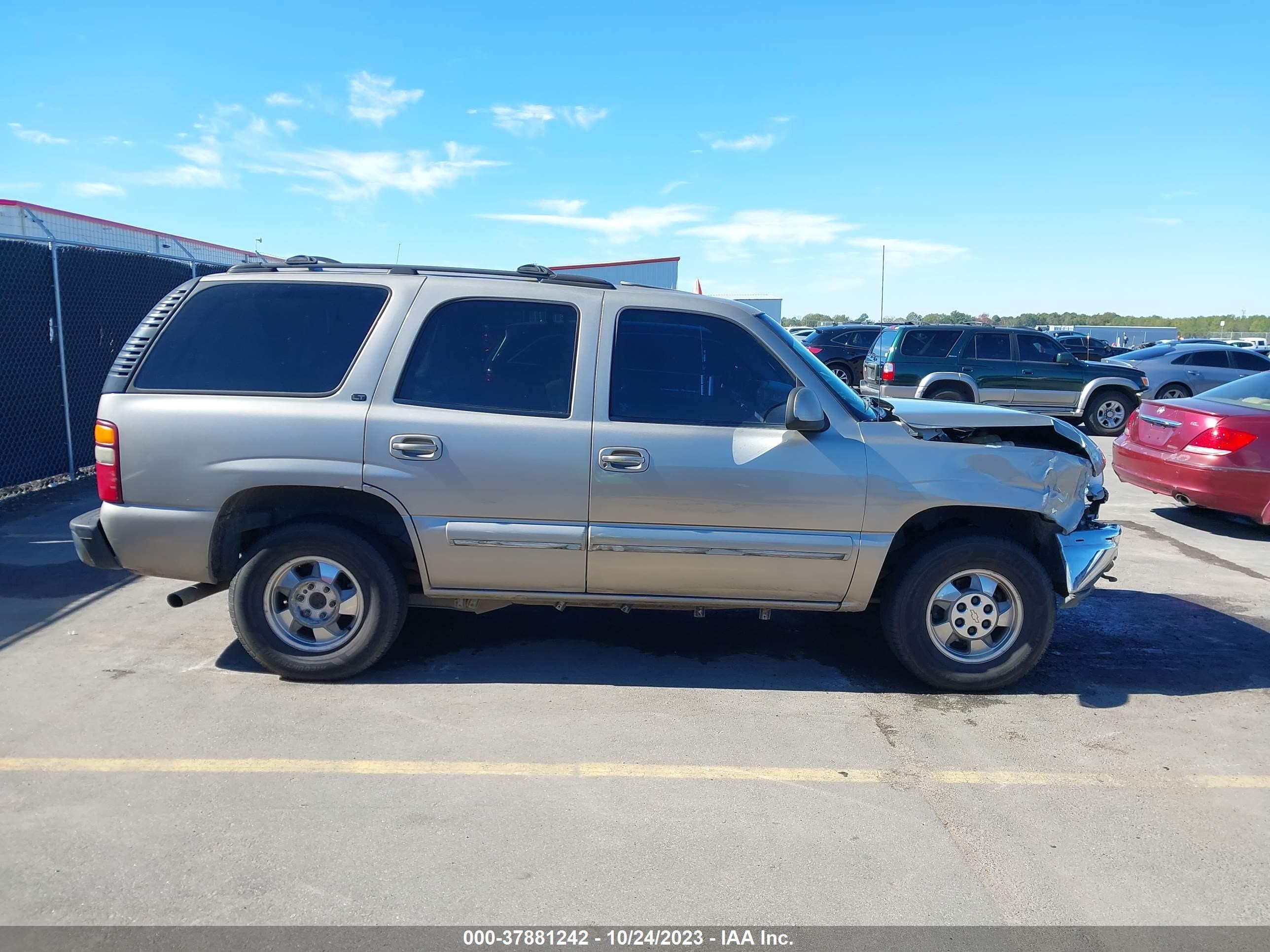 Photo 12 VIN: 1GNEK13T1YJ158596 - CHEVROLET TAHOE 