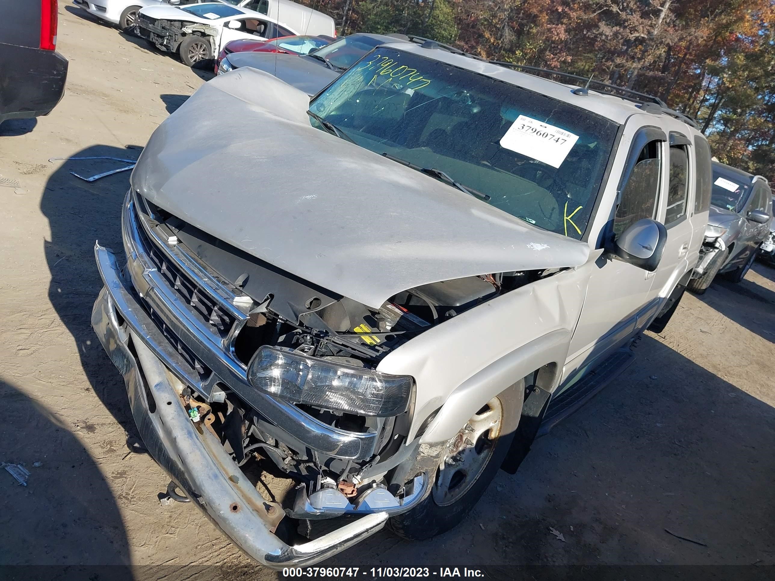 Photo 1 VIN: 1GNEK13T24J237575 - CHEVROLET TAHOE 