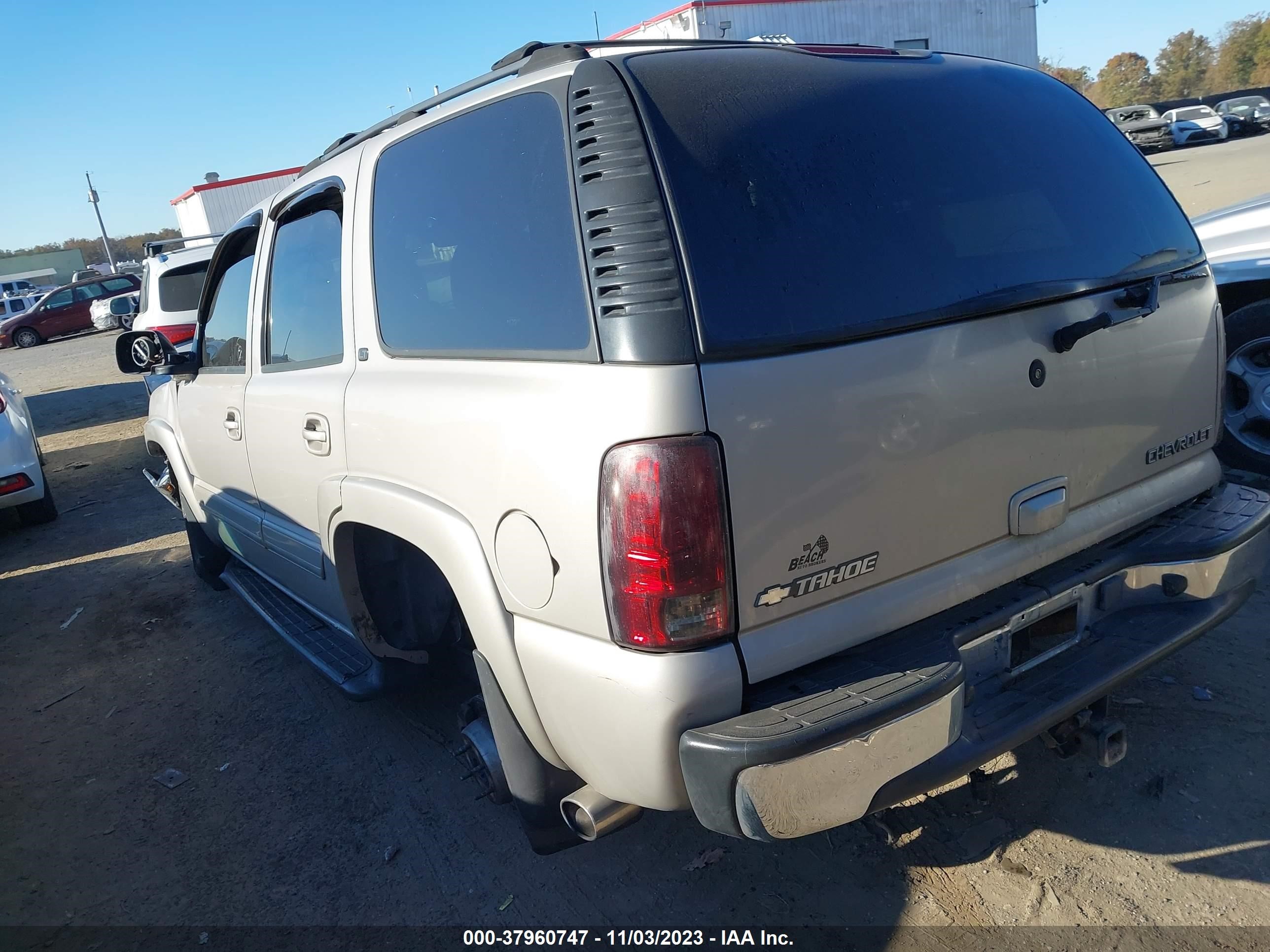 Photo 2 VIN: 1GNEK13T24J237575 - CHEVROLET TAHOE 