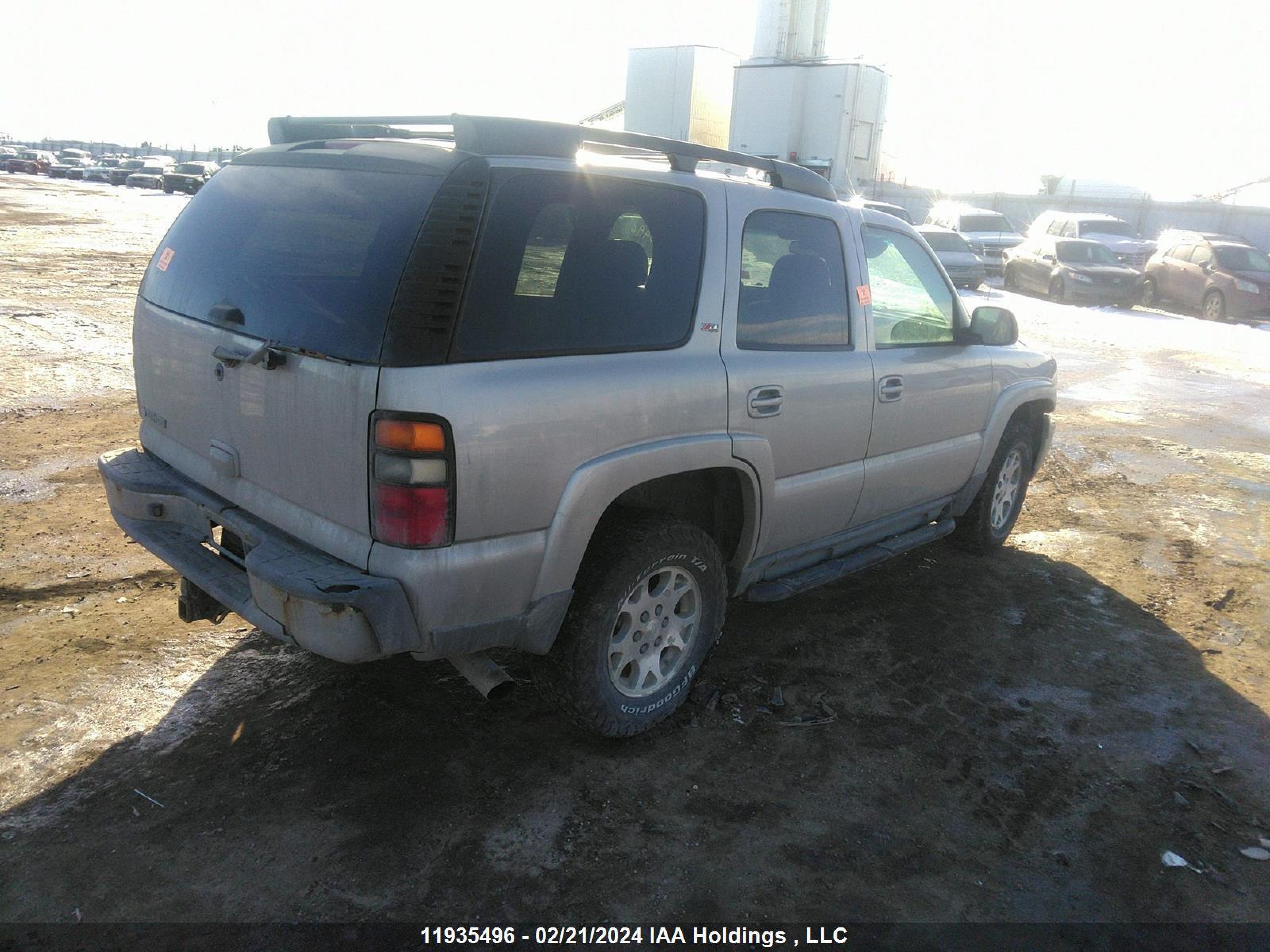 Photo 3 VIN: 1GNEK13T36R159523 - CHEVROLET TAHOE 