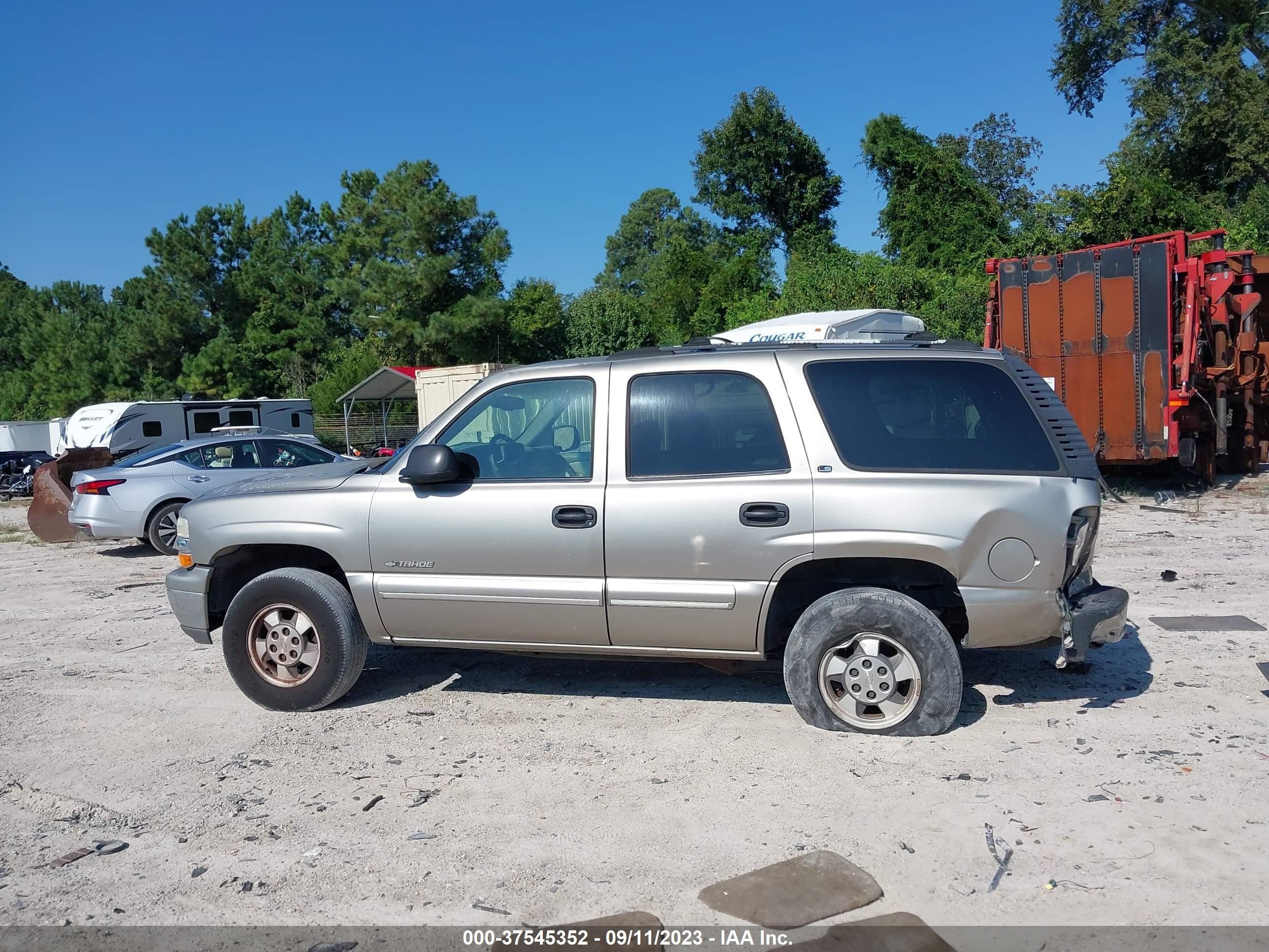 Photo 13 VIN: 1GNEK13T3YJ148071 - CHEVROLET TAHOE 