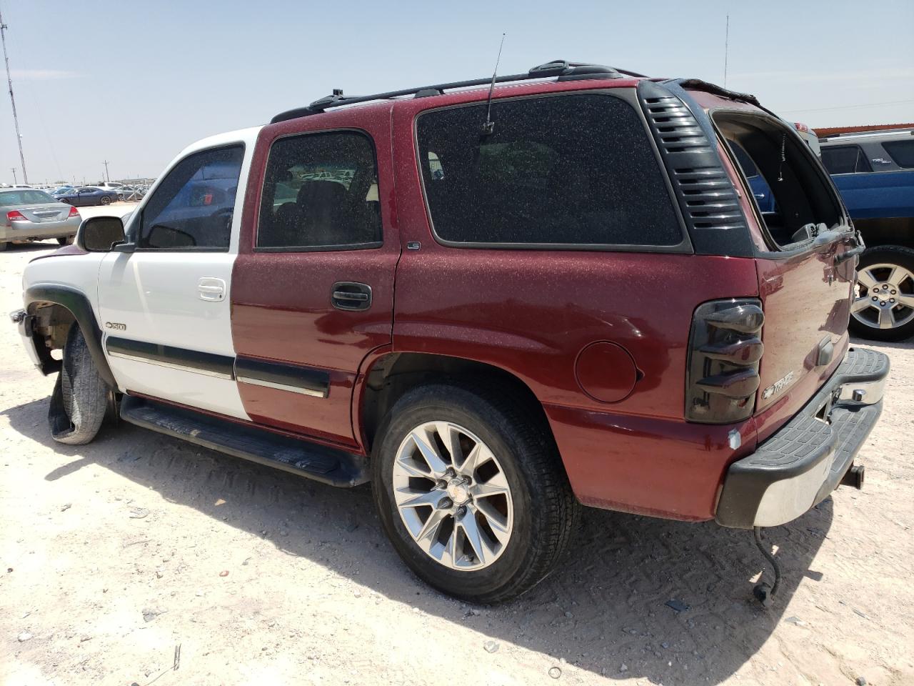 Photo 1 VIN: 1GNEK13T41J111942 - CHEVROLET TAHOE 