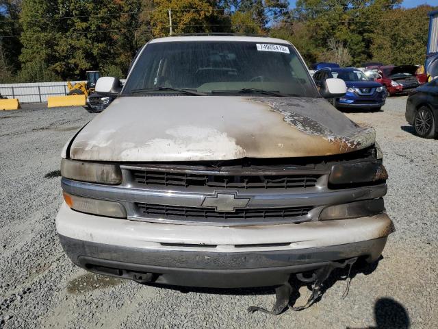 Photo 4 VIN: 1GNEK13T41R131139 - CHEVROLET TAHOE 