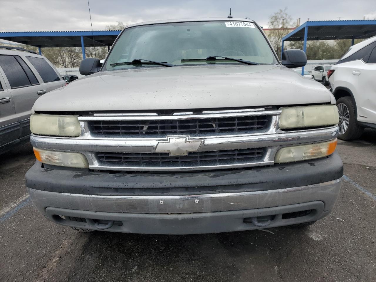 Photo 4 VIN: 1GNEK13T45R138078 - CHEVROLET TAHOE 