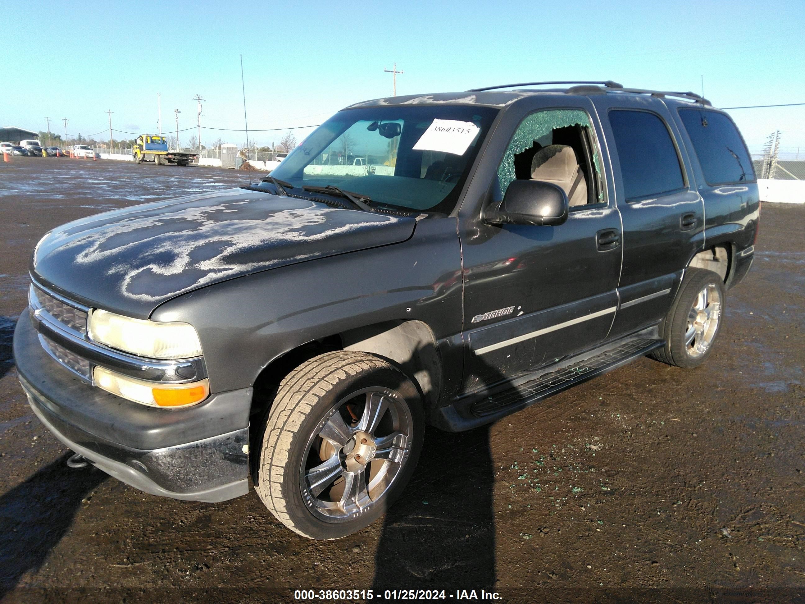 Photo 1 VIN: 1GNEK13T51J170756 - CHEVROLET TAHOE 