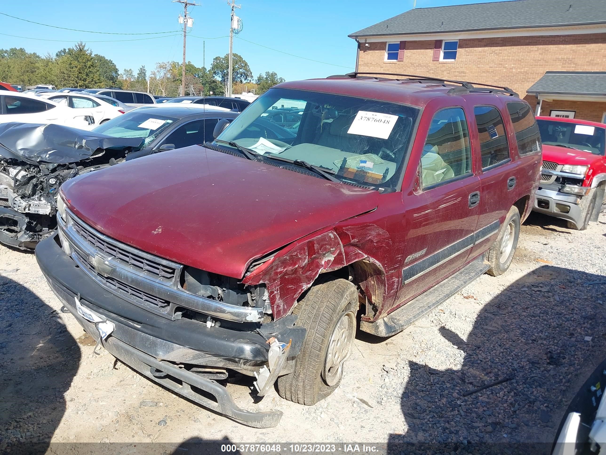 Photo 2 VIN: 1GNEK13T51R120795 - CHEVROLET TAHOE 