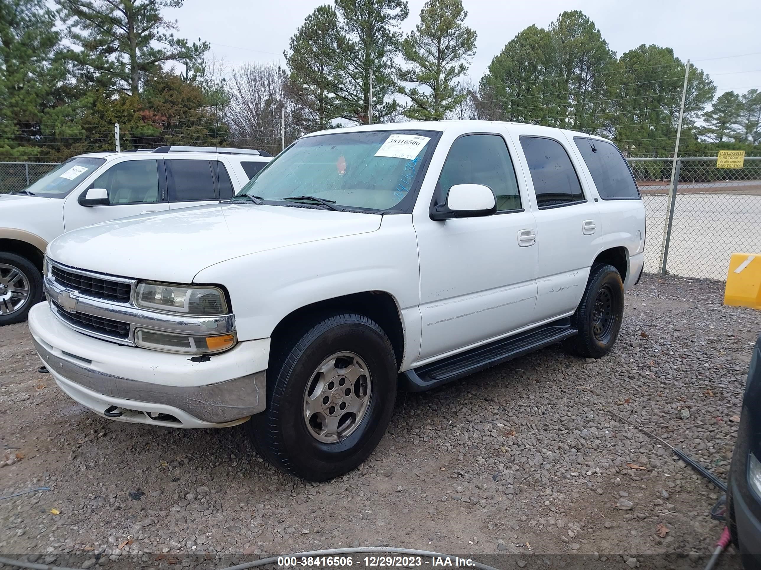 Photo 1 VIN: 1GNEK13T51R137113 - CHEVROLET TAHOE 