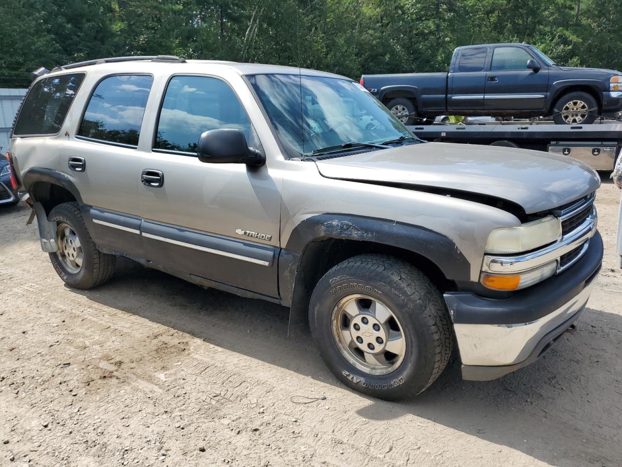 Photo 3 VIN: 1GNEK13T53R128253 - CHEVROLET TAHOE 