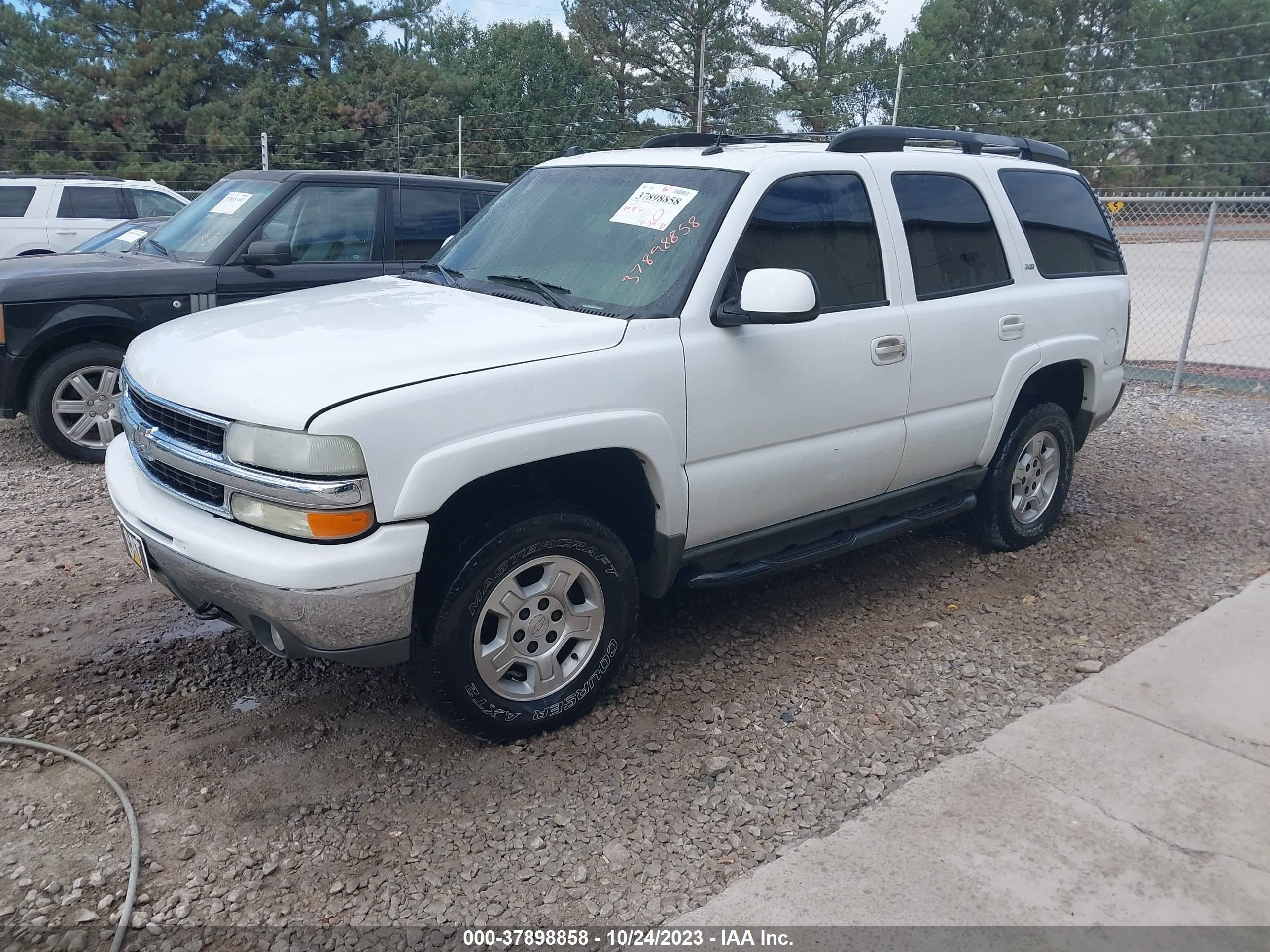 Photo 1 VIN: 1GNEK13T55R166441 - CHEVROLET TAHOE 