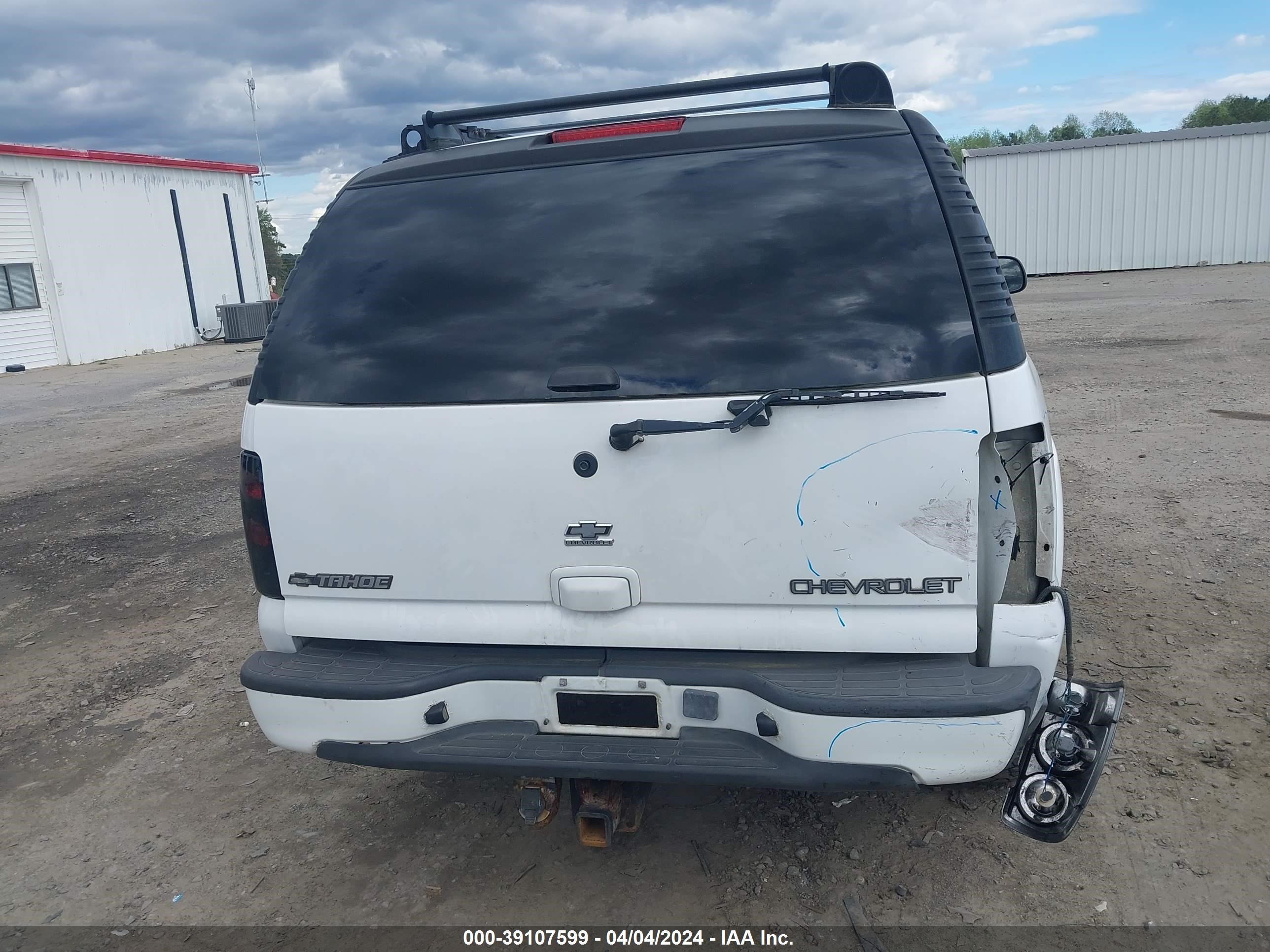 Photo 15 VIN: 1GNEK13T55R251506 - CHEVROLET TAHOE 