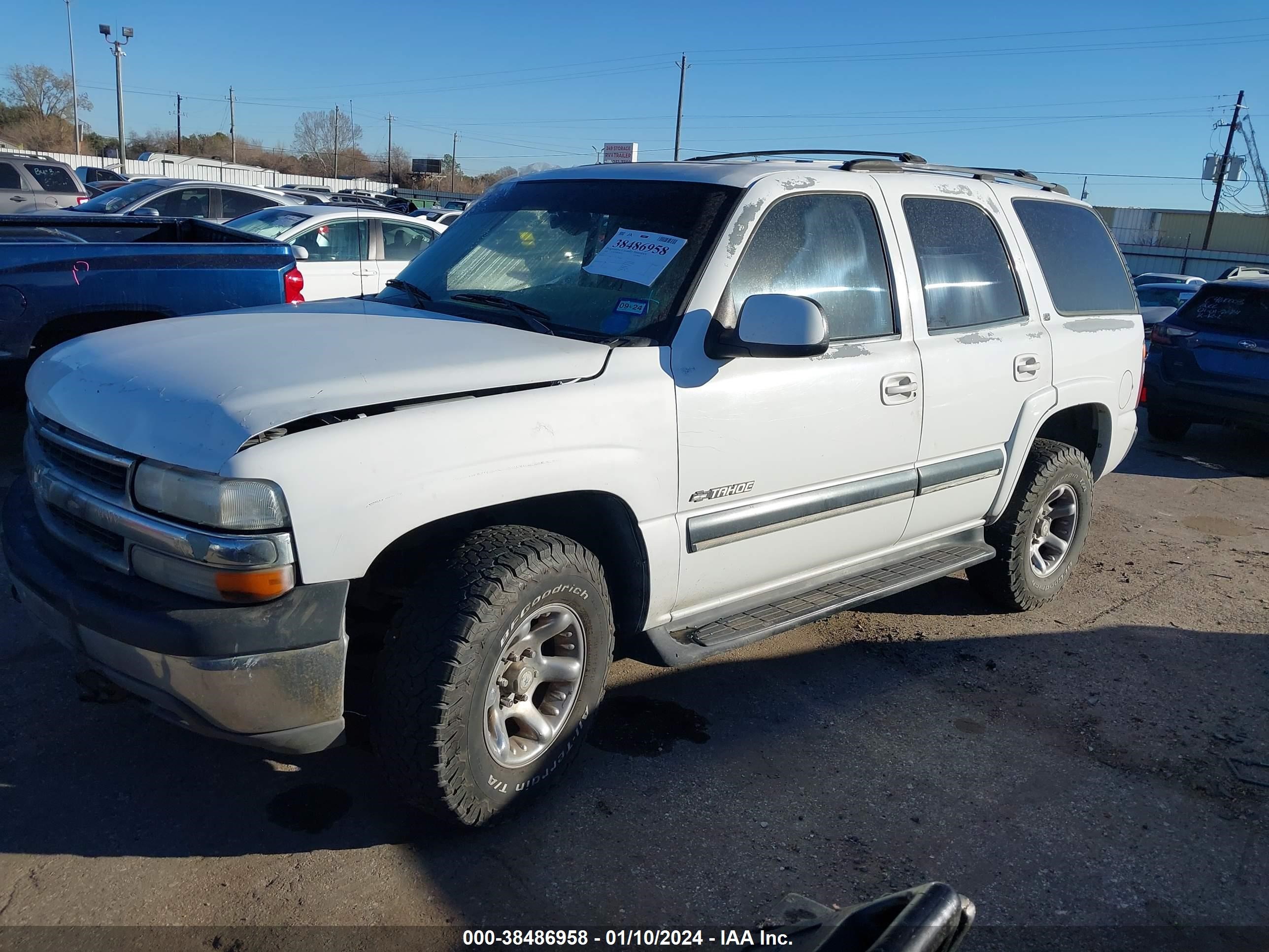 Photo 1 VIN: 1GNEK13T61J116320 - CHEVROLET TAHOE 