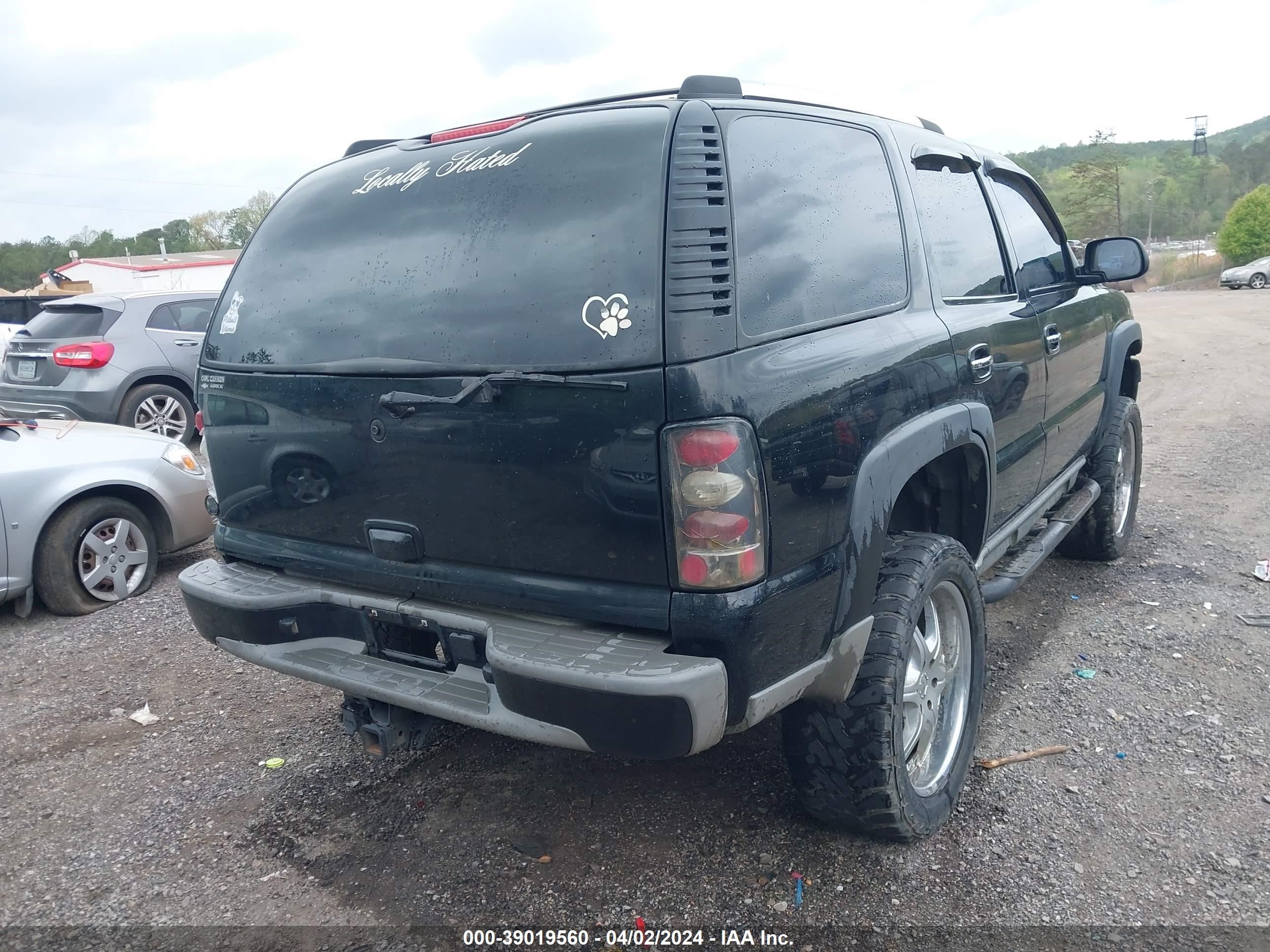 Photo 3 VIN: 1GNEK13T63R142744 - CHEVROLET TAHOE 