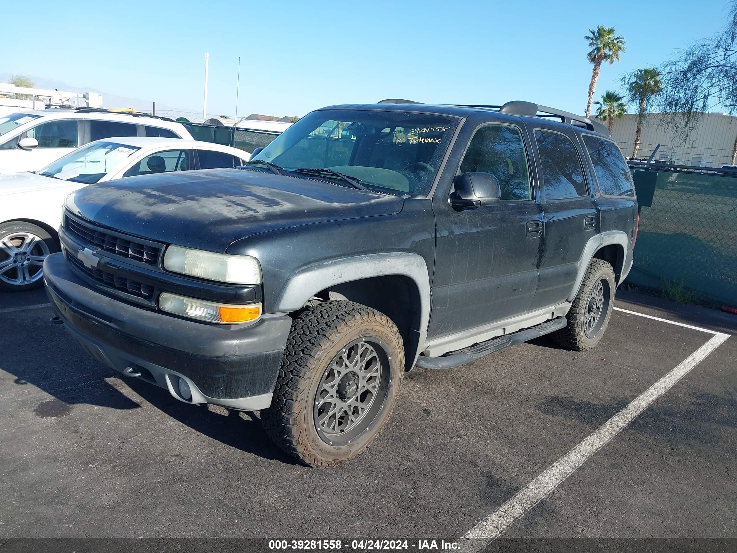 Photo 5 VIN: 1GNEK13T63R238924 - CHEVROLET TAHOE 