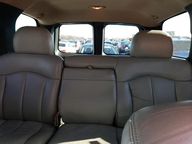 Photo 9 VIN: 1GNEK13T6YJ200468 - CHEVROLET TAHOE K150 