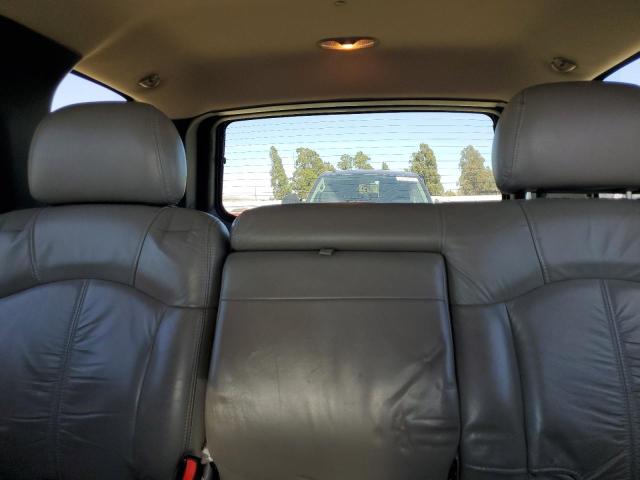 Photo 9 VIN: 1GNEK13T6YJ207856 - CHEVROLET TAHOE 