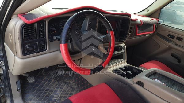 Photo 15 VIN: 1GNEK13T74R201009 - CHEVROLET TAHOE 