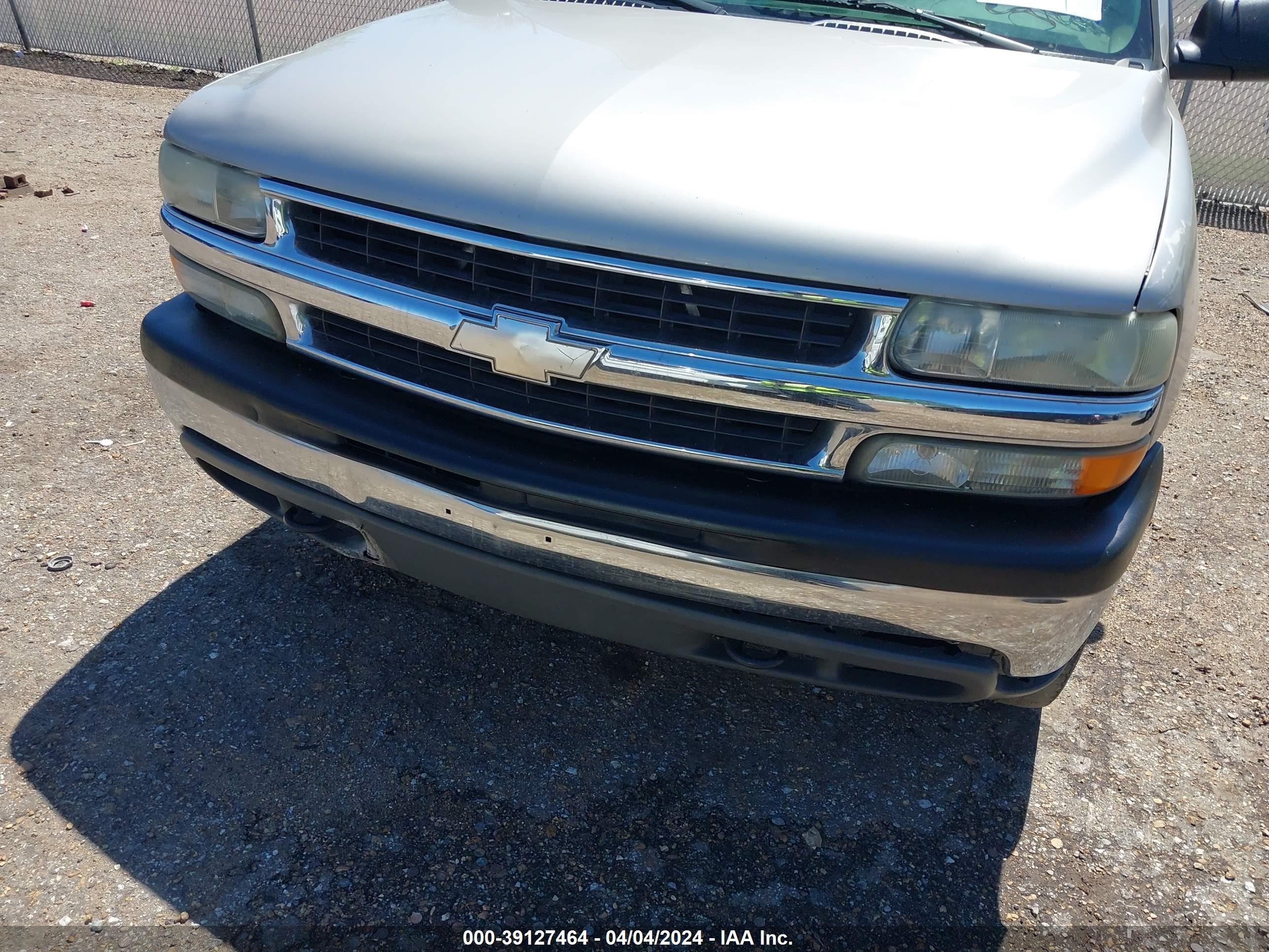 Photo 5 VIN: 1GNEK13T75R113255 - CHEVROLET TAHOE 