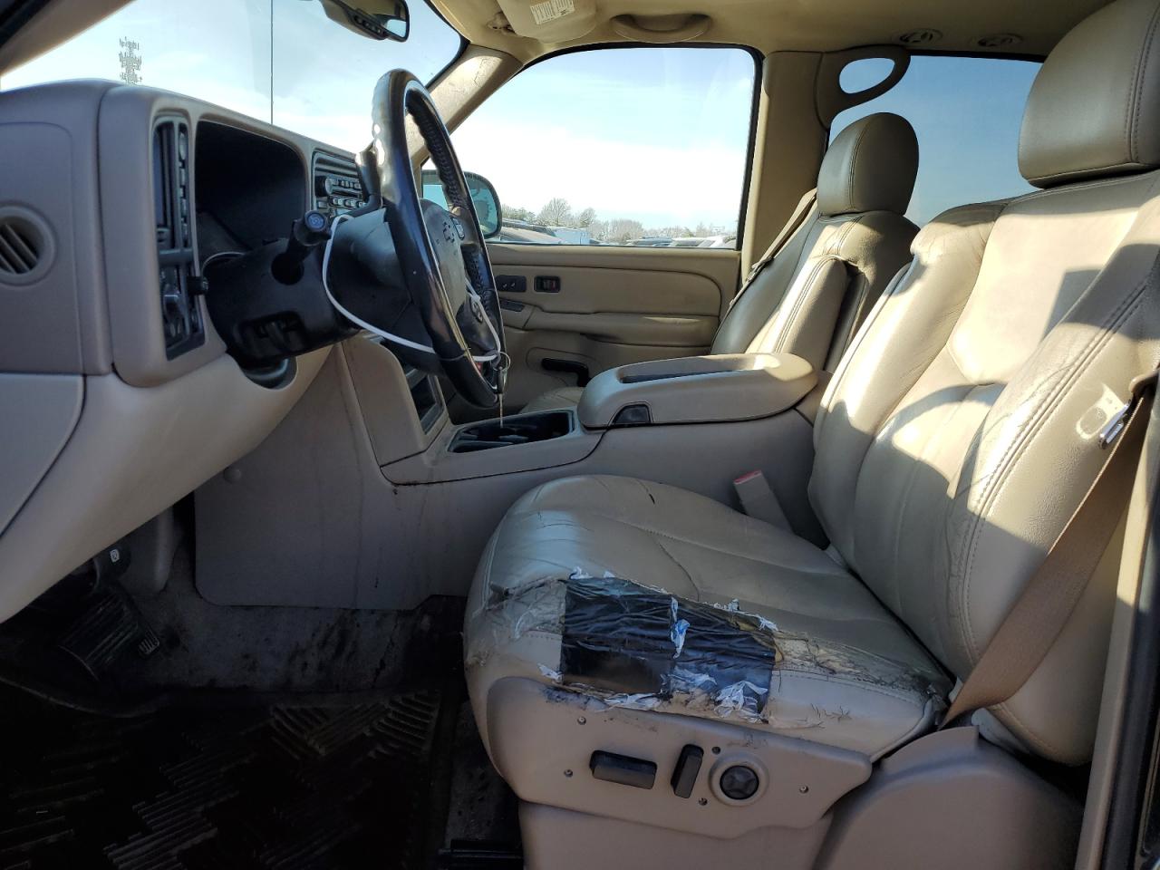 Photo 6 VIN: 1GNEK13T75R140956 - CHEVROLET TAHOE 