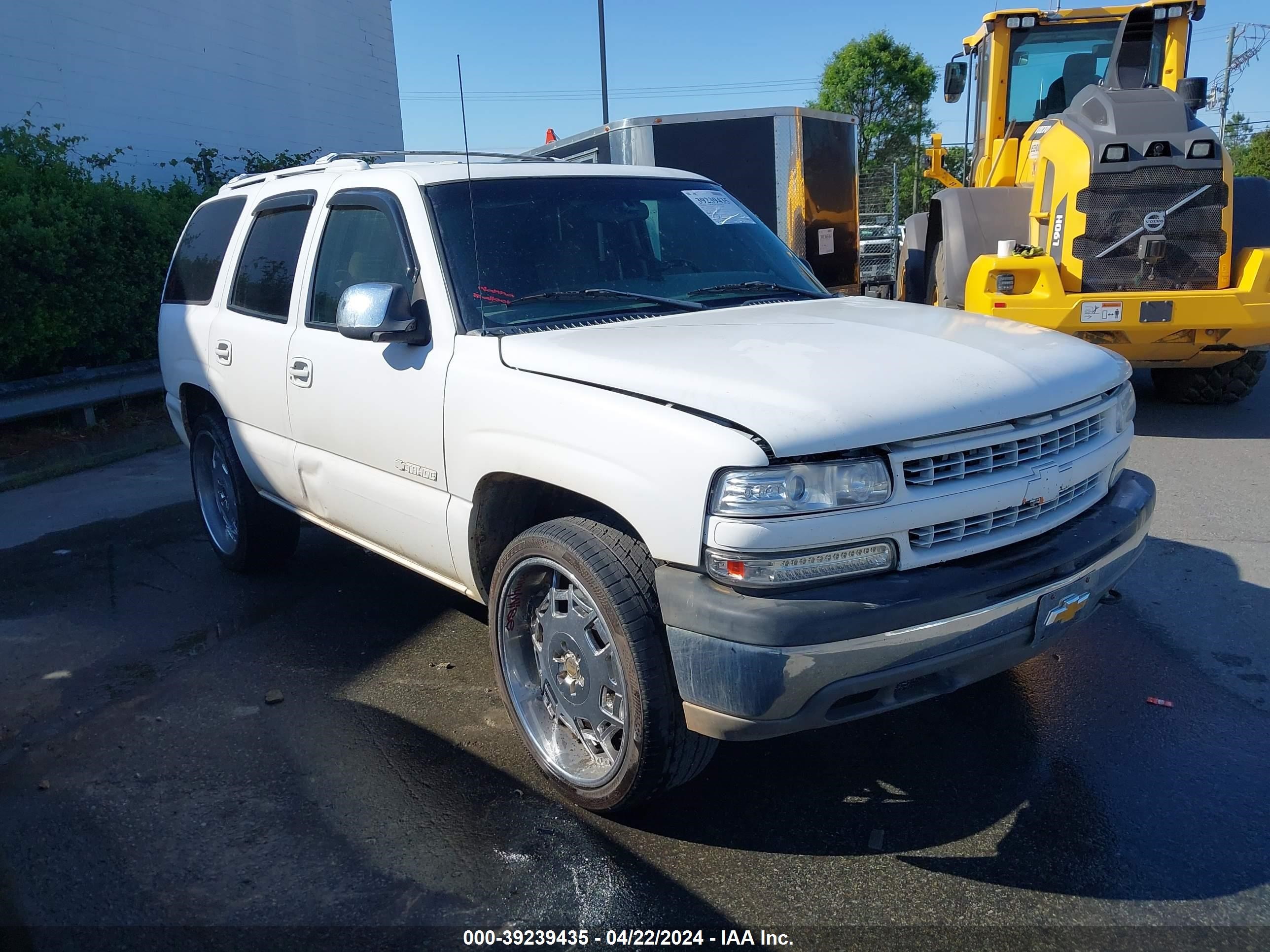 Photo 0 VIN: 1GNEK13T7YJ113677 - CHEVROLET TAHOE 