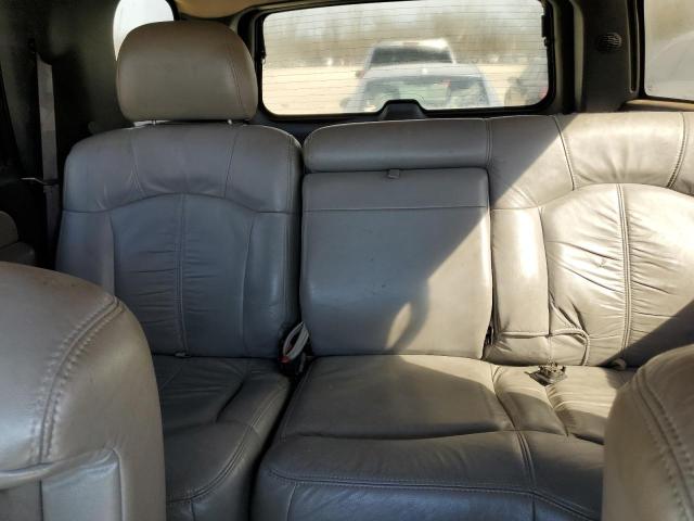 Photo 9 VIN: 1GNEK13T81J203118 - CHEVROLET TAHOE 