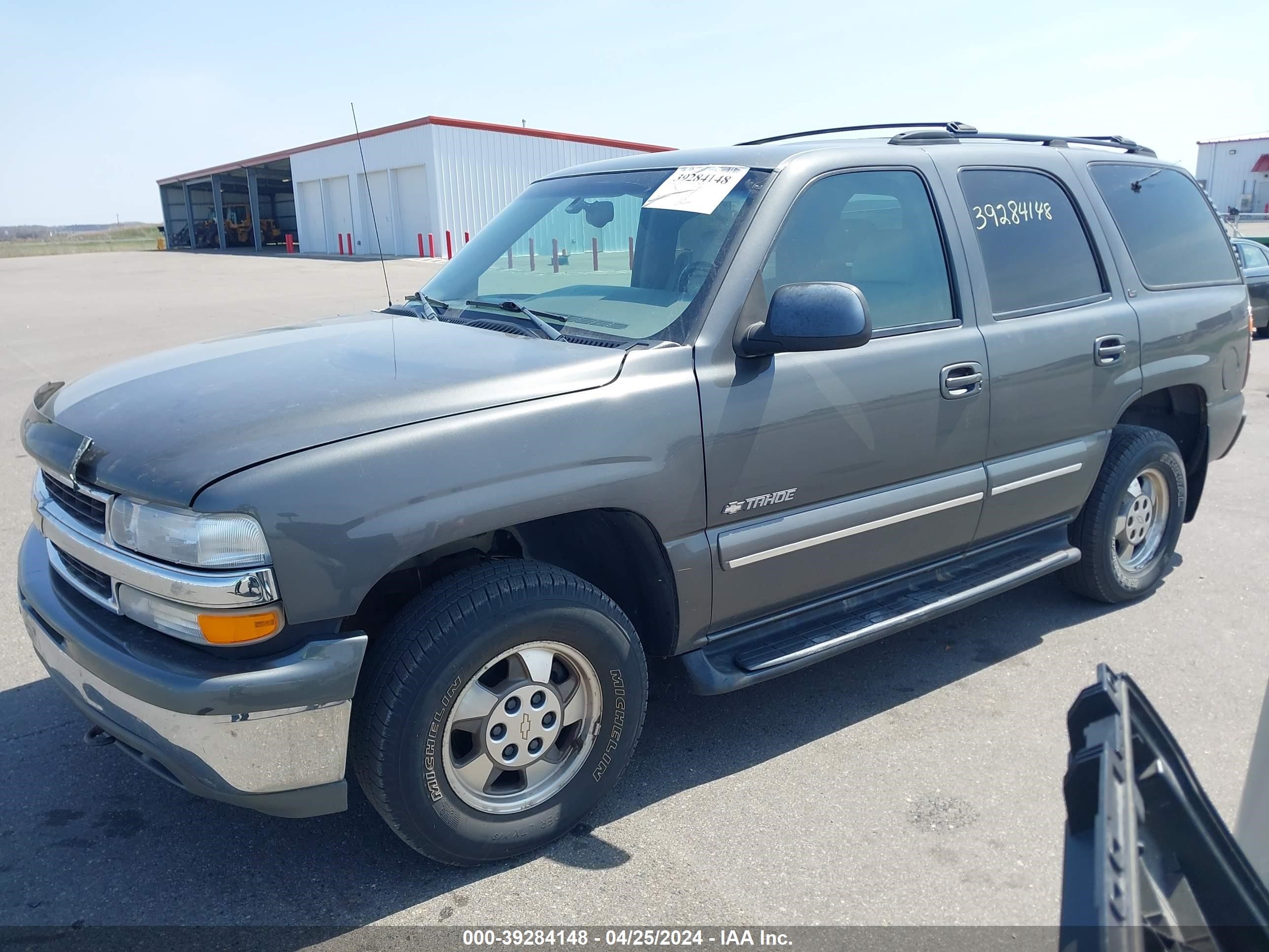 Photo 1 VIN: 1GNEK13T81J290924 - CHEVROLET TAHOE 