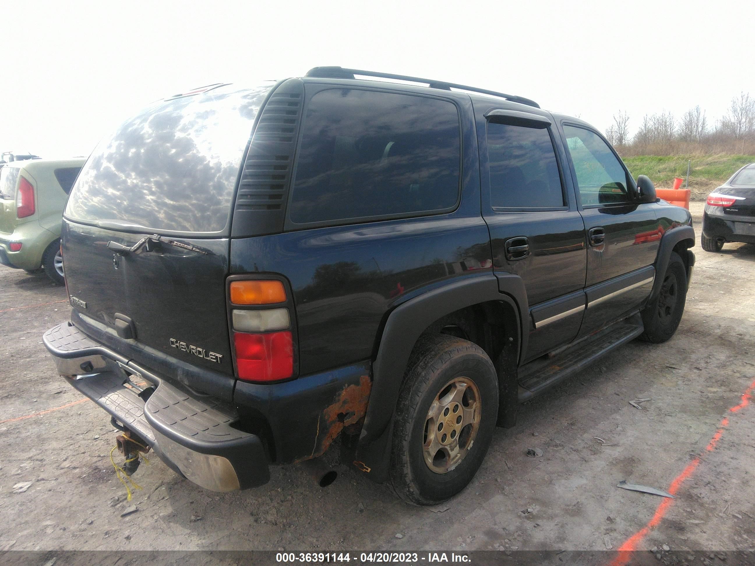 Photo 3 VIN: 1GNEK13T85J194507 - CHEVROLET TAHOE 