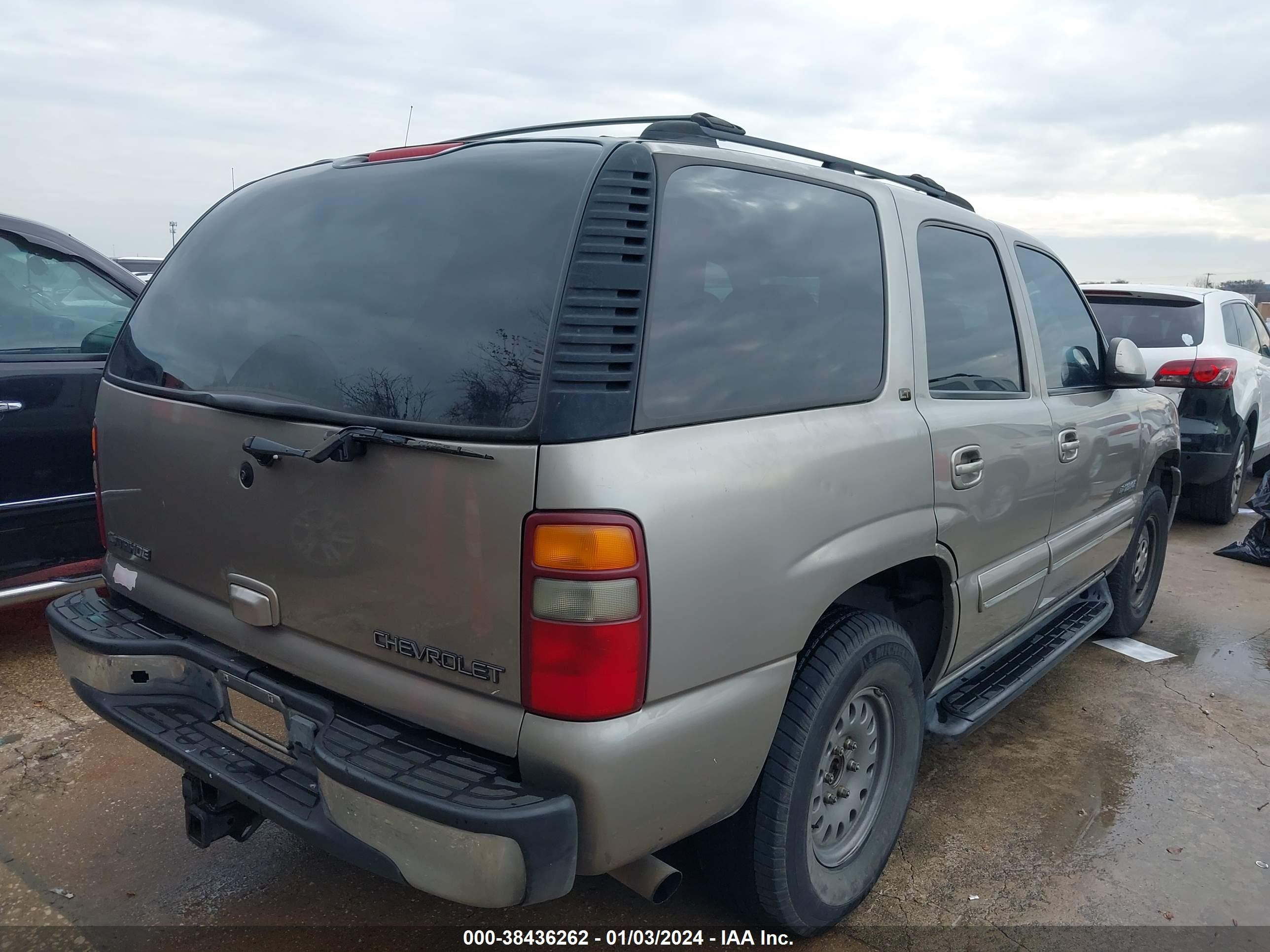 Photo 3 VIN: 1GNEK13T91J113654 - CHEVROLET TAHOE 