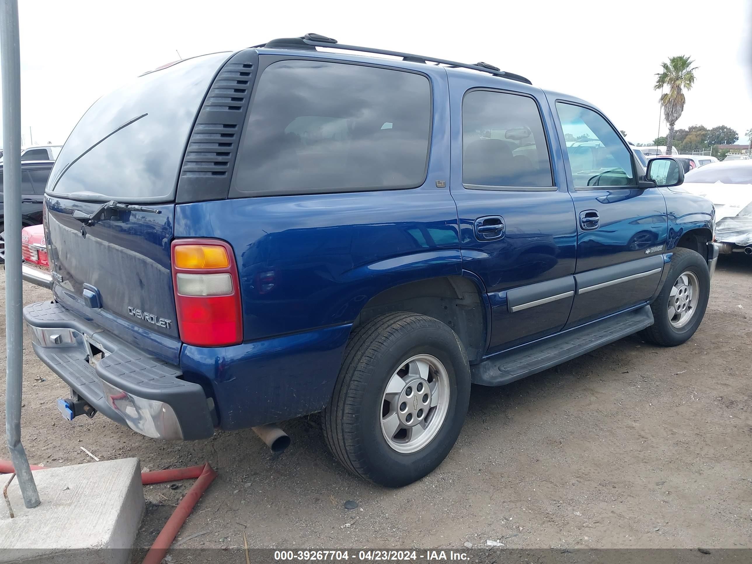 Photo 3 VIN: 1GNEK13T91R155405 - CHEVROLET TAHOE 