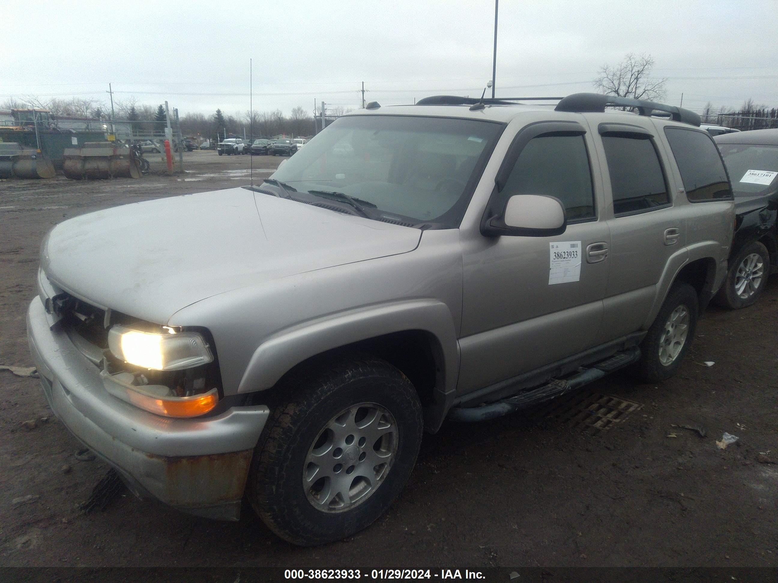 Photo 1 VIN: 1GNEK13T95R156592 - CHEVROLET TAHOE 