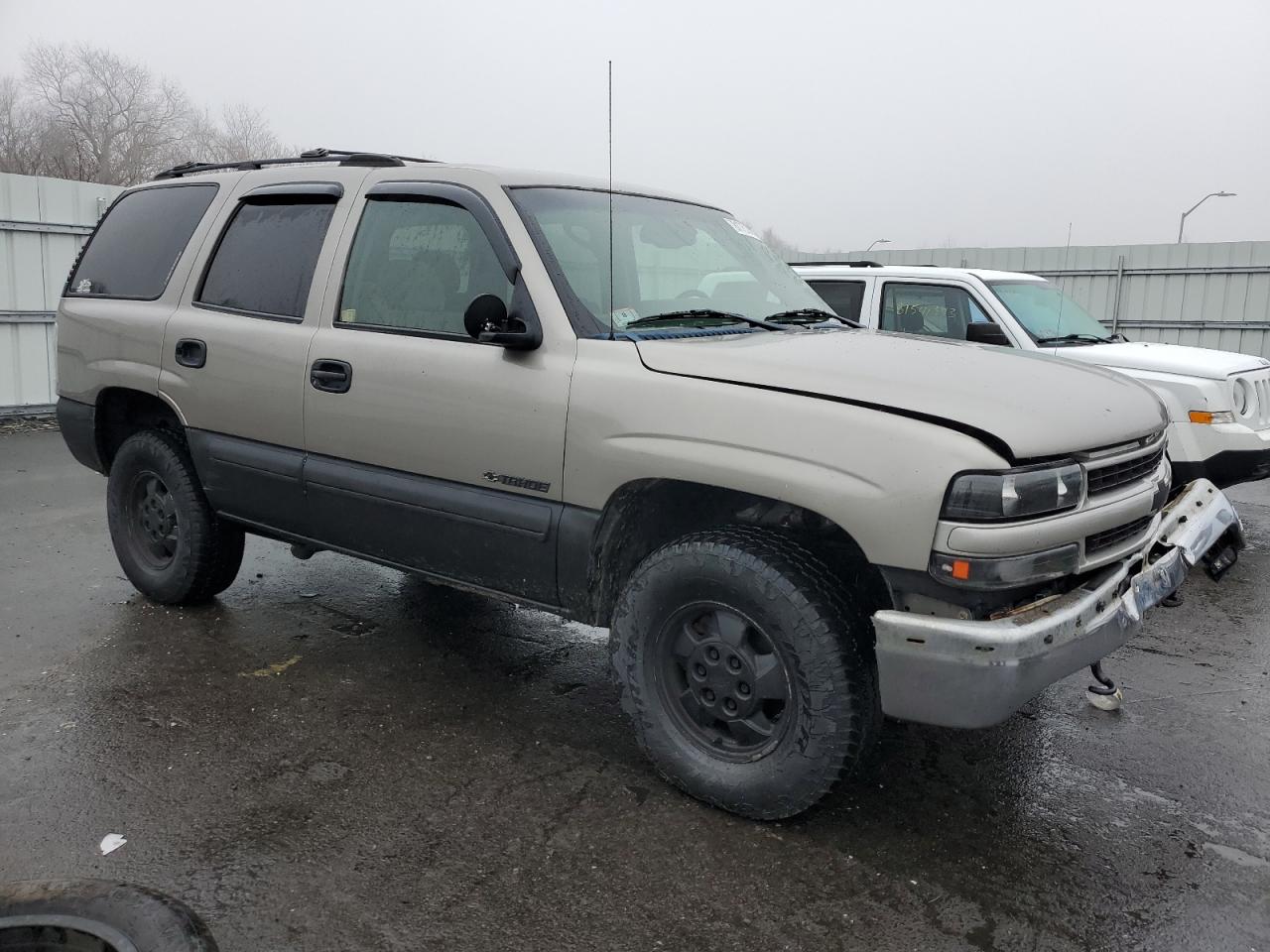 Photo 3 VIN: 1GNEK13V73J189023 - CHEVROLET TAHOE 