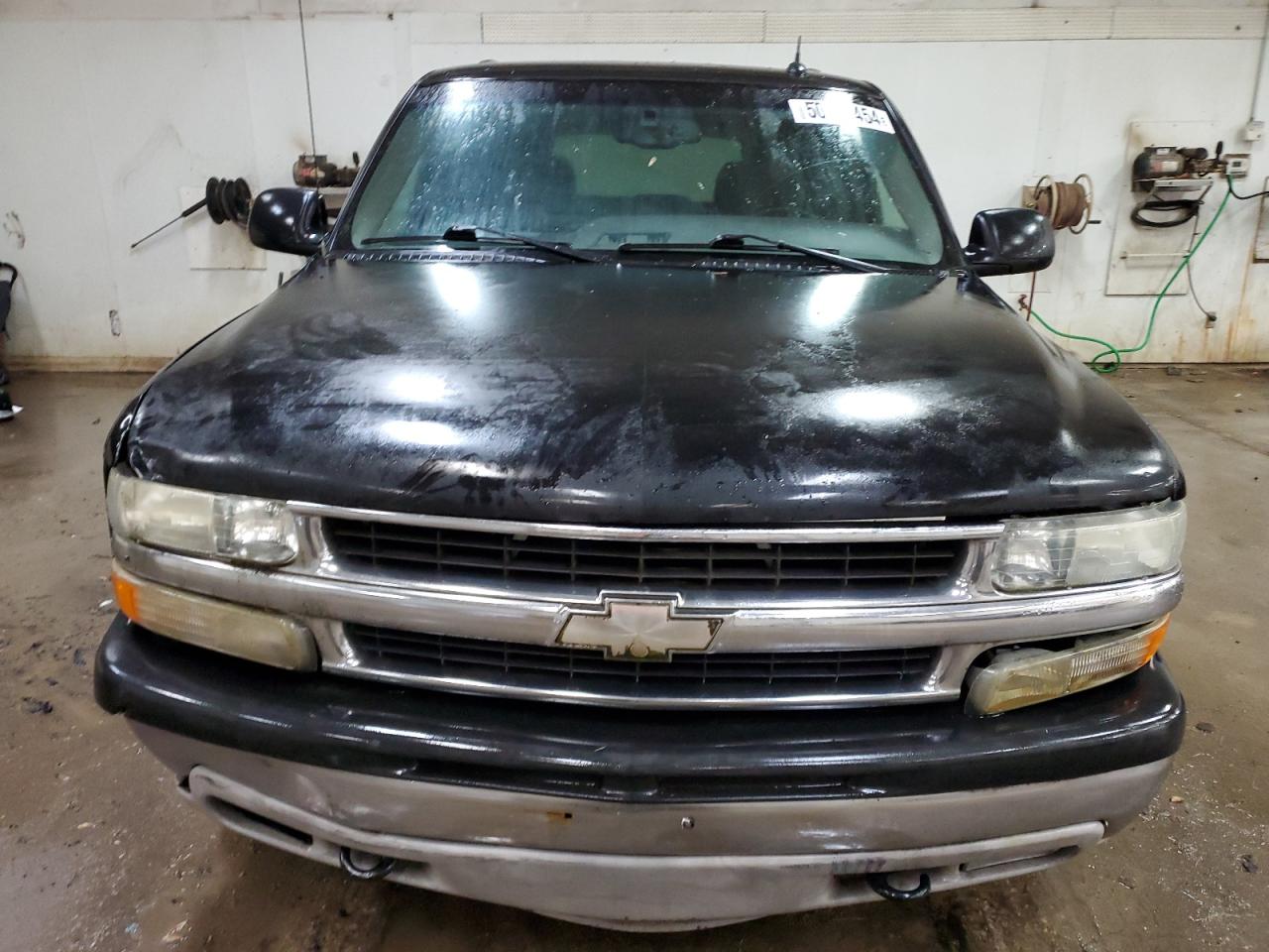 Photo 4 VIN: 1GNEK13VX5J142572 - CHEVROLET TAHOE 