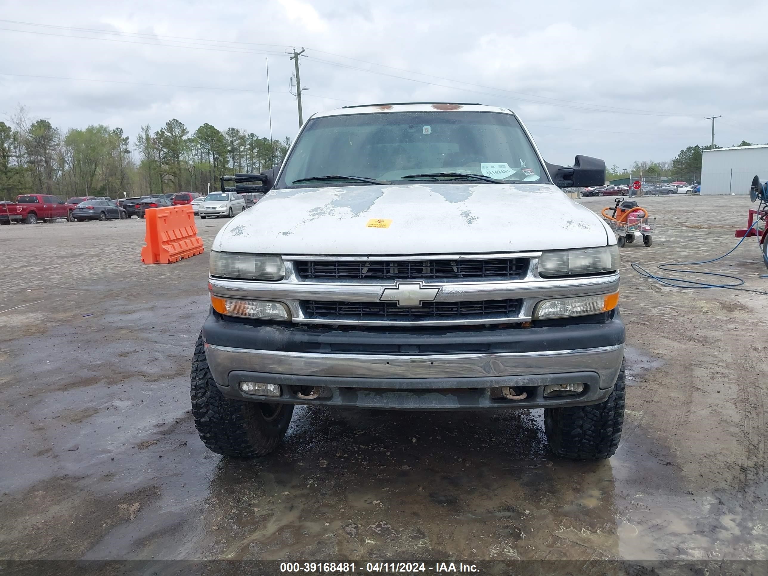 Photo 11 VIN: 1GNEK13Z02J286839 - CHEVROLET TAHOE 