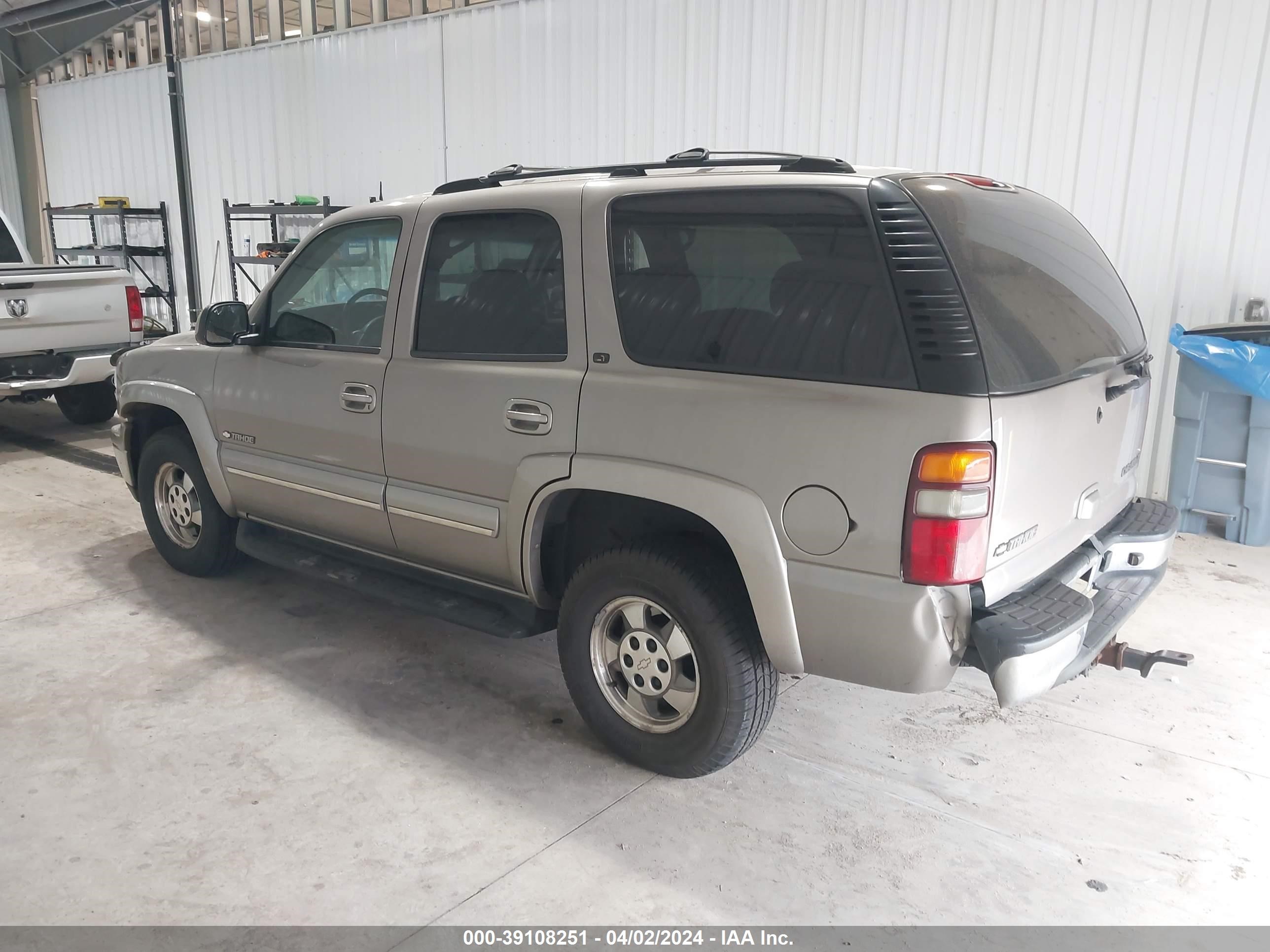 Photo 2 VIN: 1GNEK13Z03J313894 - CHEVROLET TAHOE 