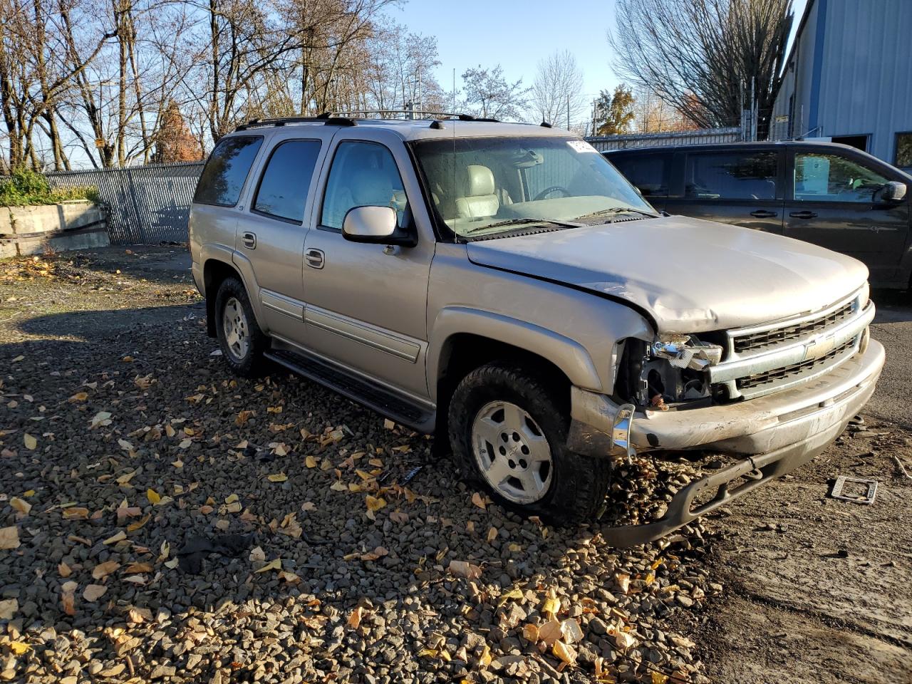 Photo 3 VIN: 1GNEK13Z04J286469 - CHEVROLET TAHOE 