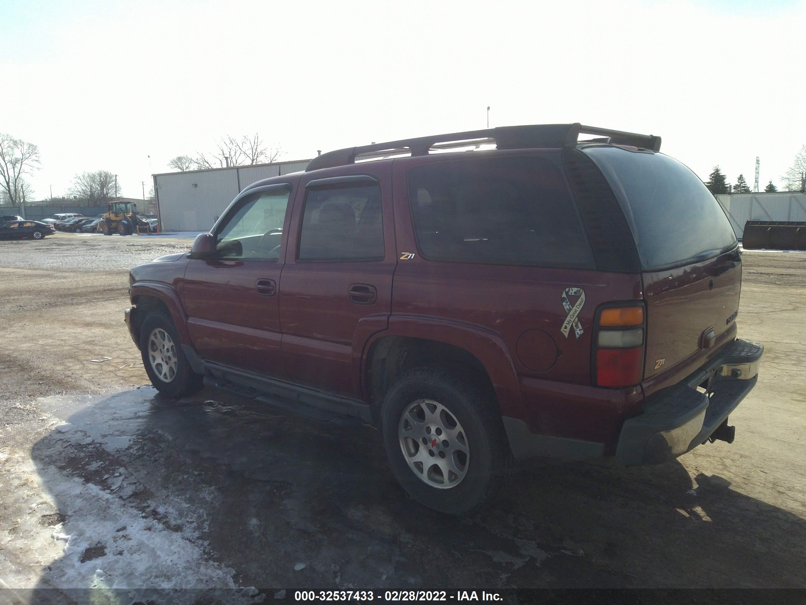 Photo 2 VIN: 1GNEK13Z04R215791 - CHEVROLET TAHOE 