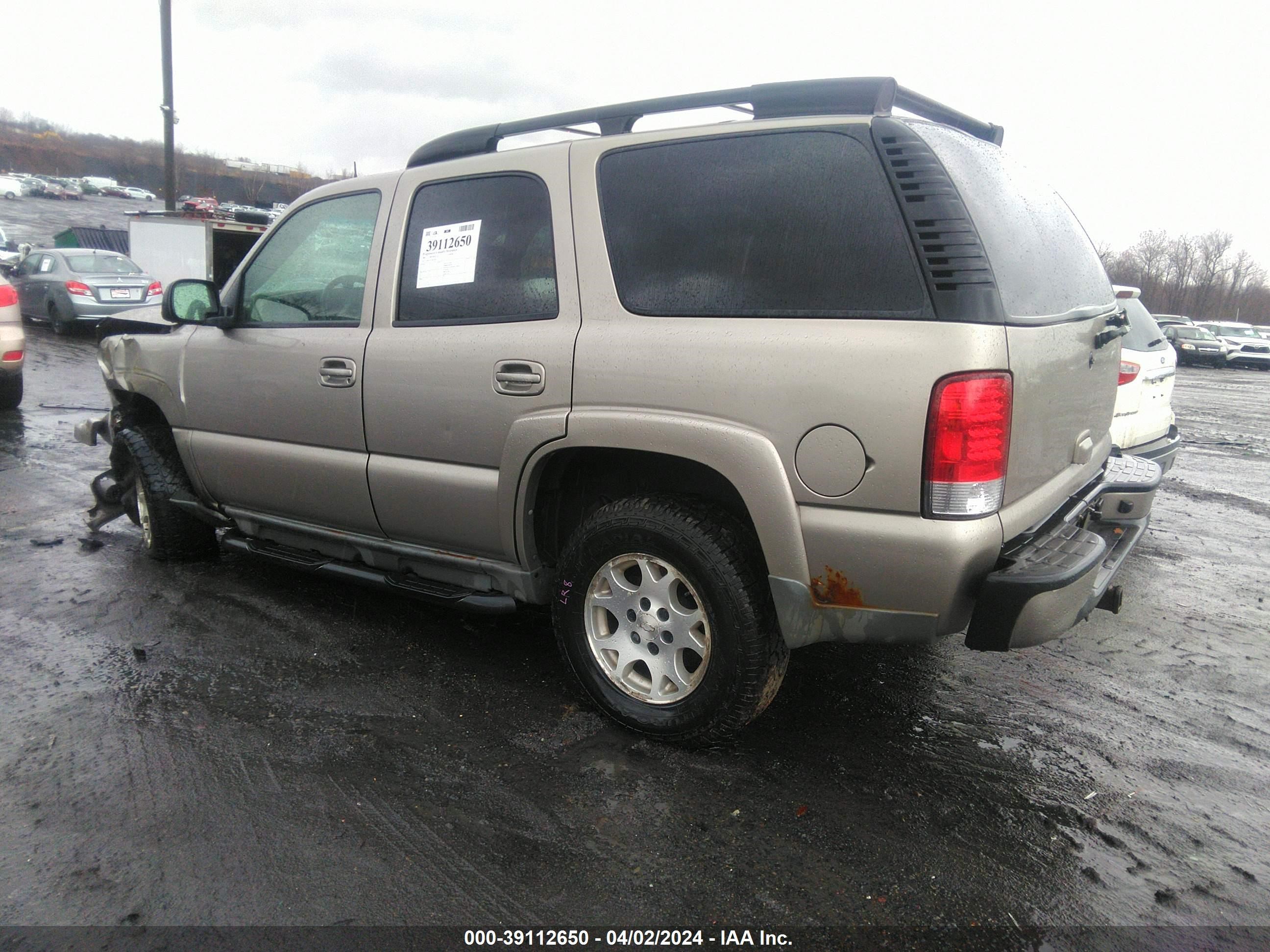 Photo 2 VIN: 1GNEK13Z13R310097 - CHEVROLET TAHOE 