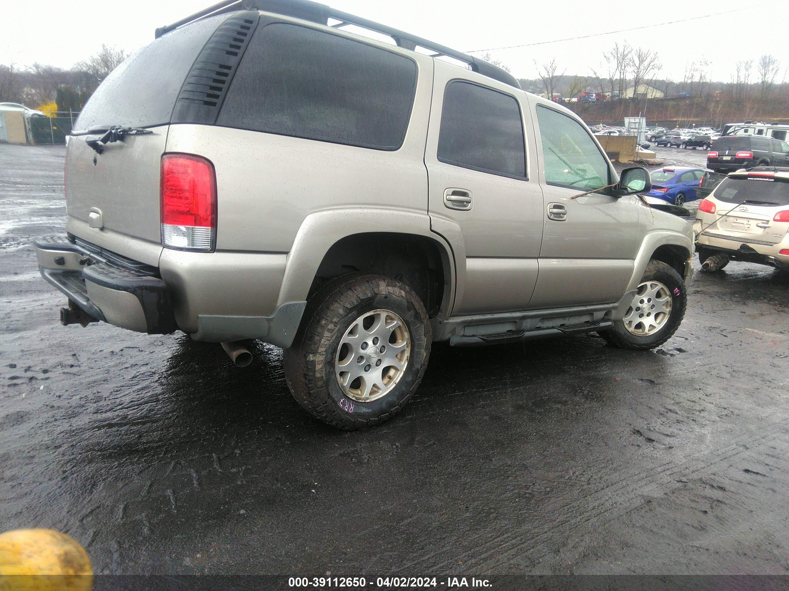 Photo 3 VIN: 1GNEK13Z13R310097 - CHEVROLET TAHOE 