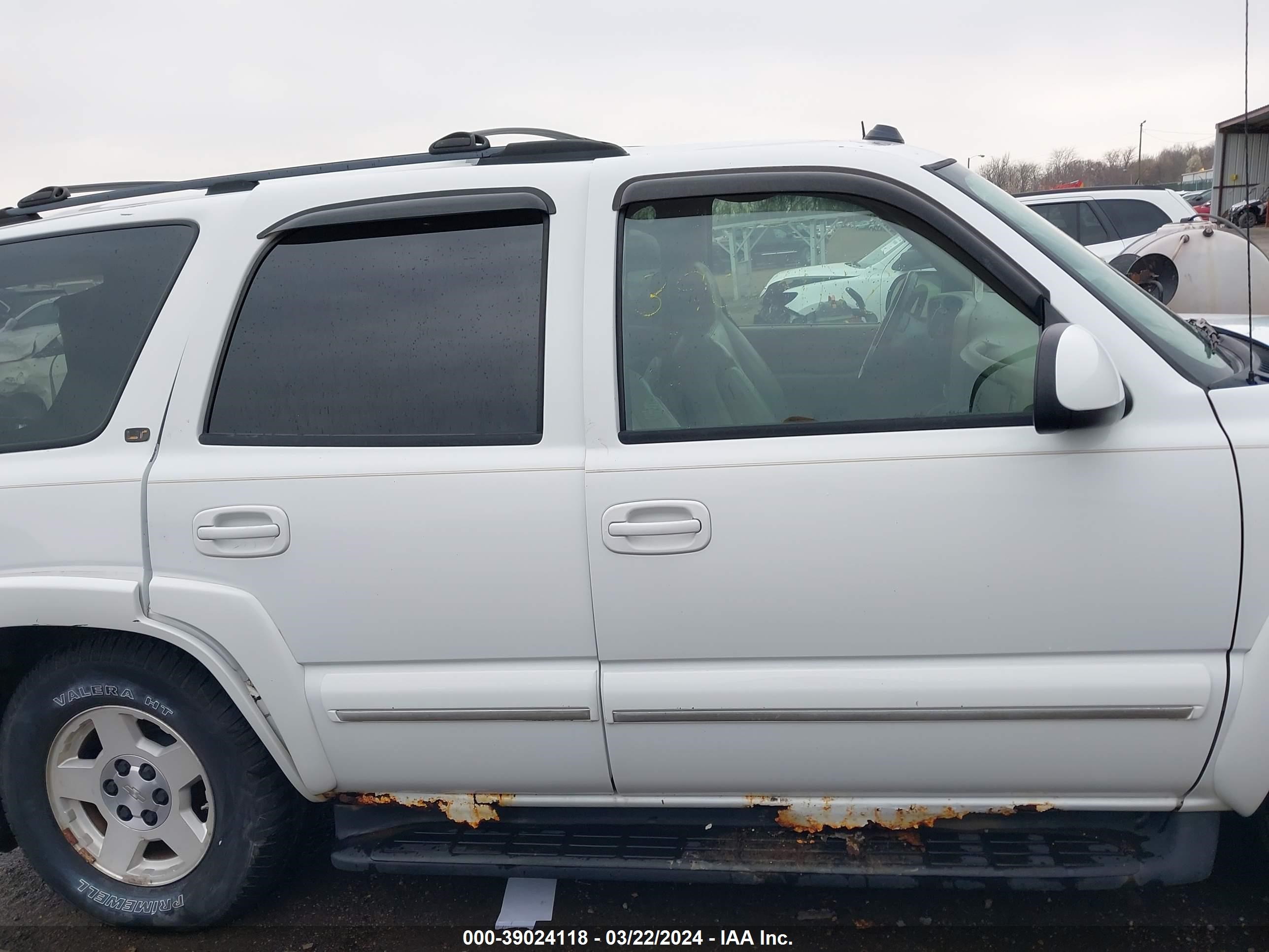 Photo 12 VIN: 1GNEK13Z14J171587 - CHEVROLET TAHOE 