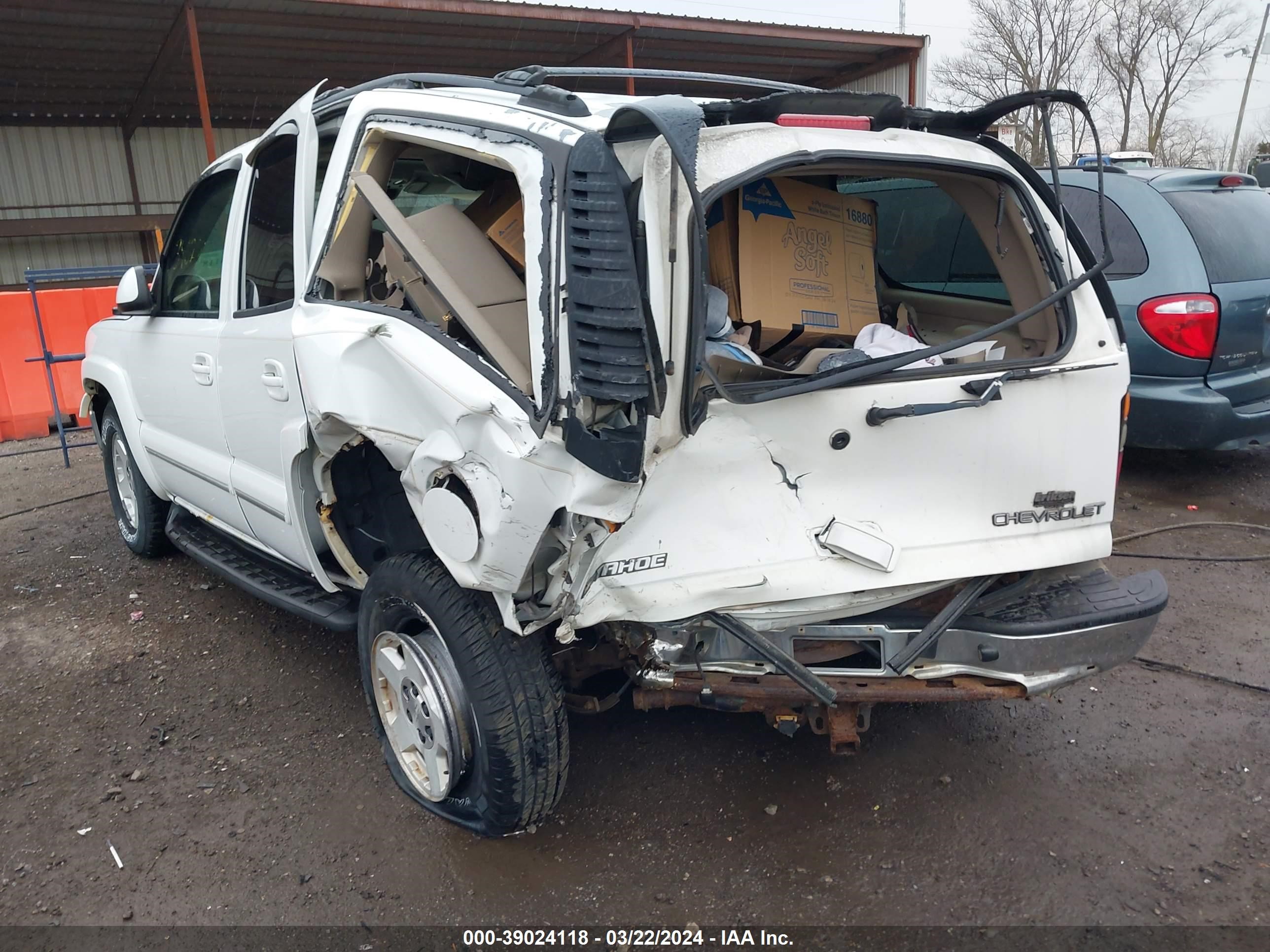 Photo 18 VIN: 1GNEK13Z14J171587 - CHEVROLET TAHOE 