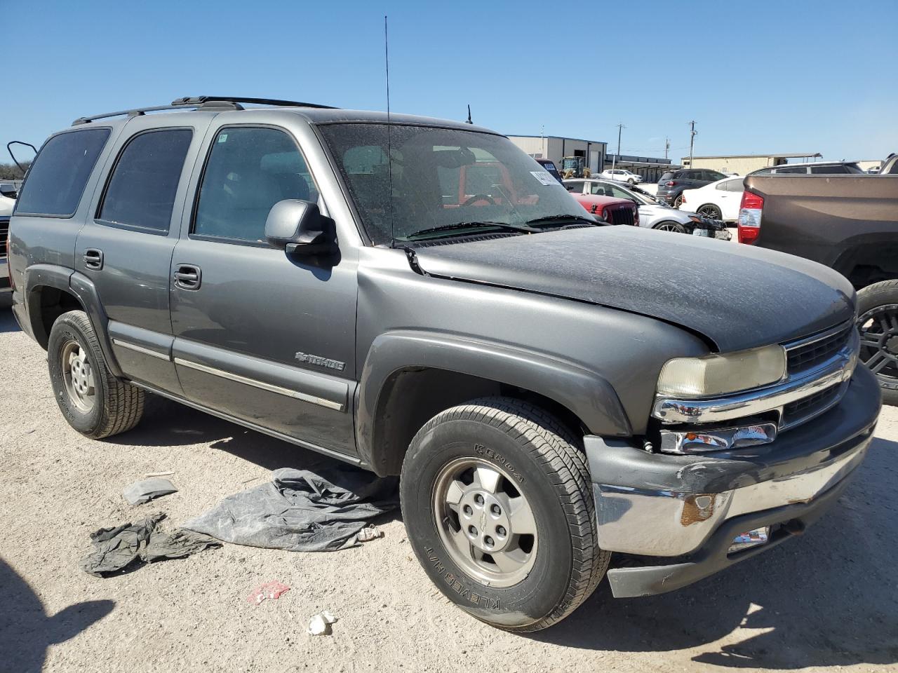 Photo 3 VIN: 1GNEK13Z22R258395 - CHEVROLET TAHOE 