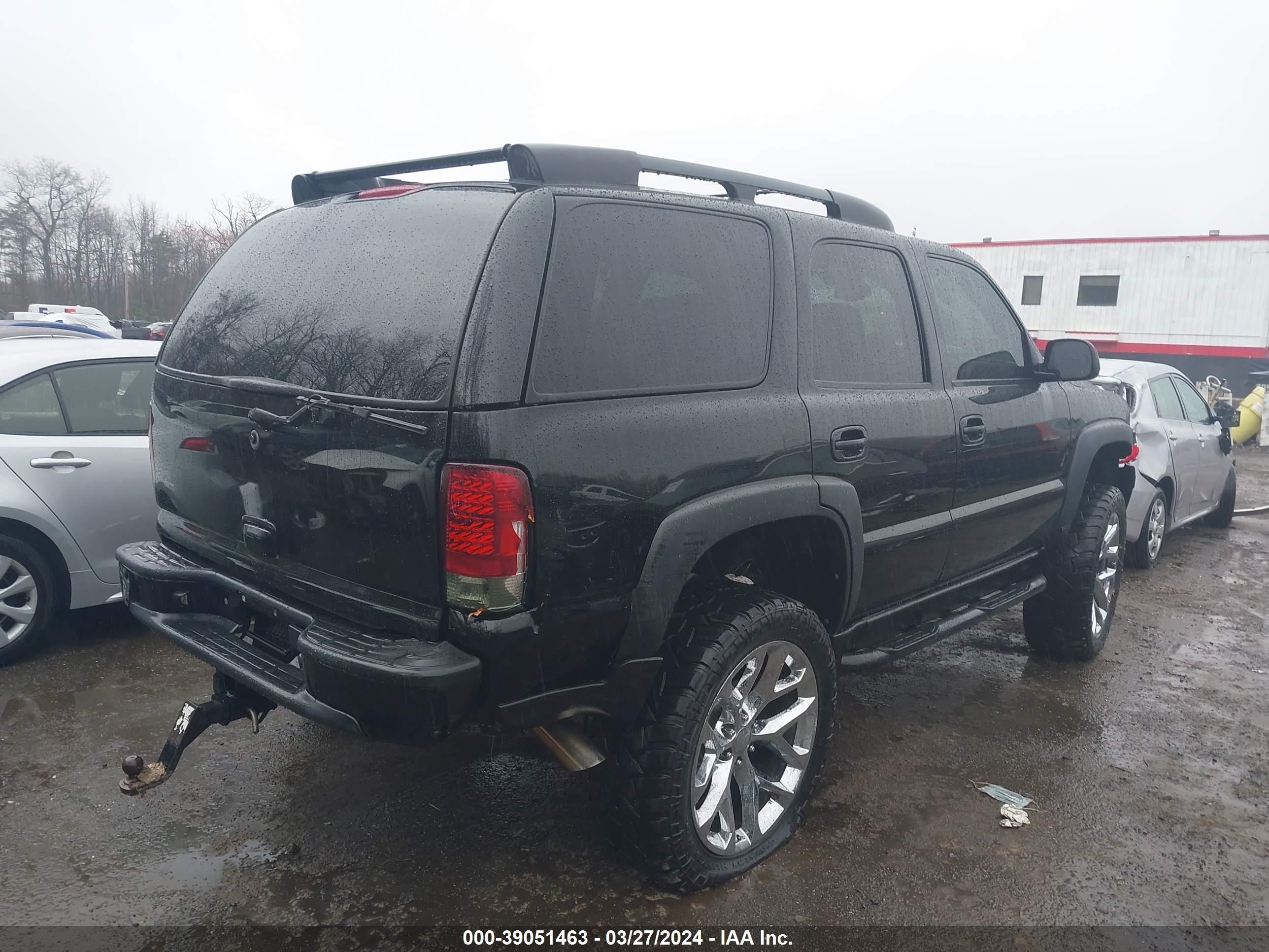 Photo 3 VIN: 1GNEK13Z24R292288 - CHEVROLET TAHOE 