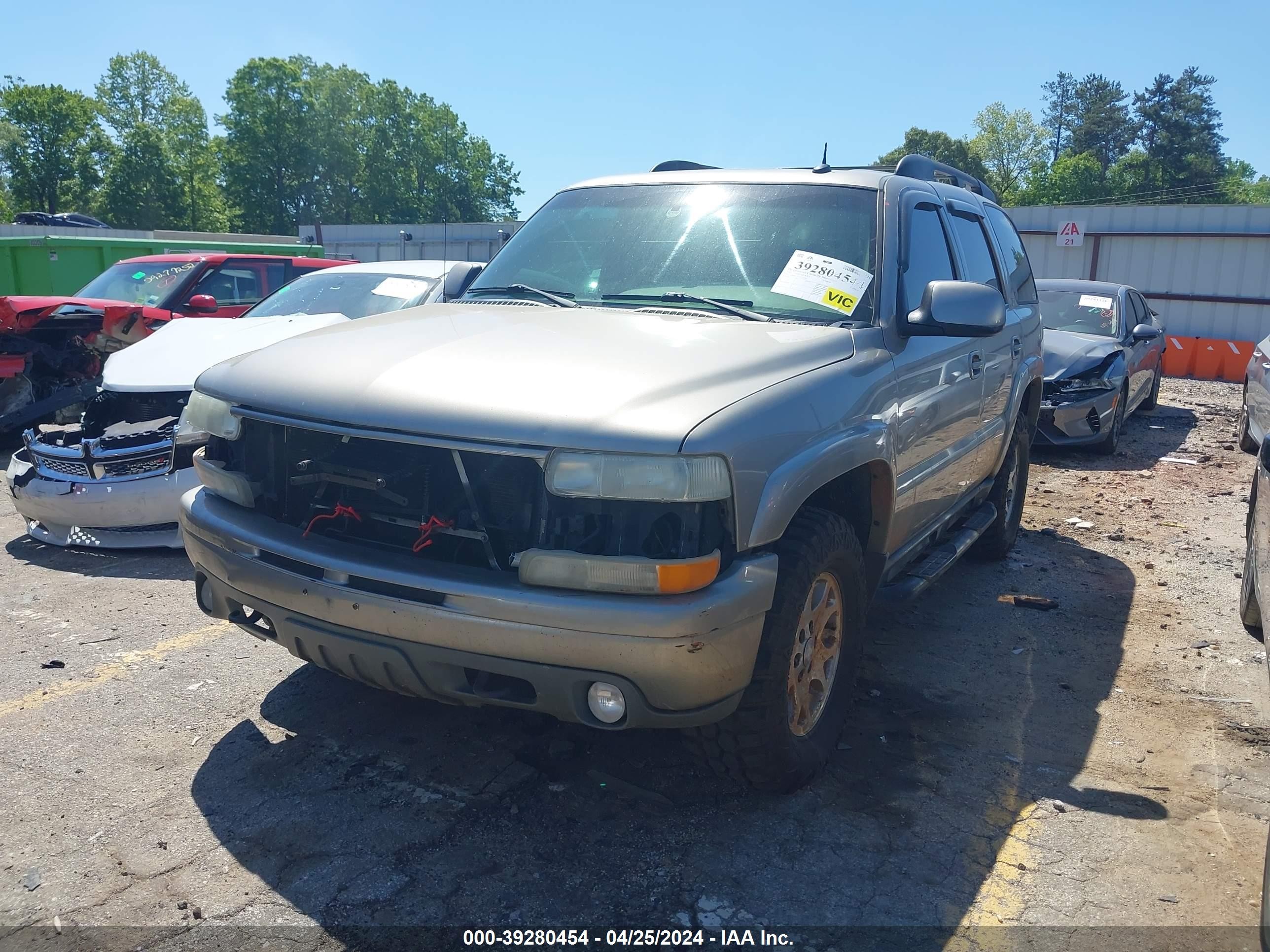 Photo 1 VIN: 1GNEK13Z32R316546 - CHEVROLET TAHOE 