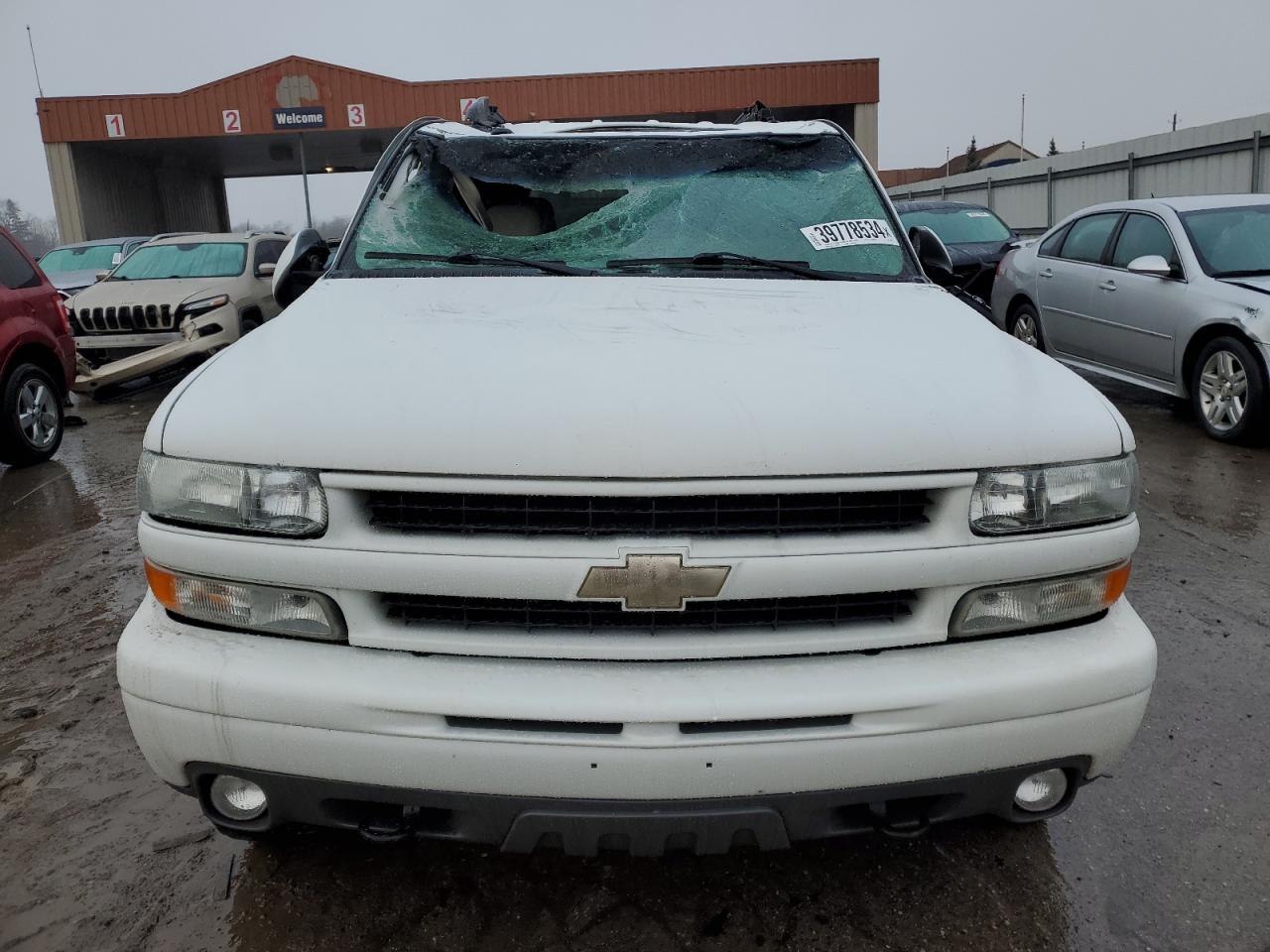 Photo 4 VIN: 1GNEK13Z33R282187 - CHEVROLET TAHOE 