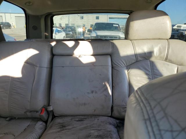 Photo 9 VIN: 1GNEK13Z42J267081 - CHEVROLET TAHOE K150 