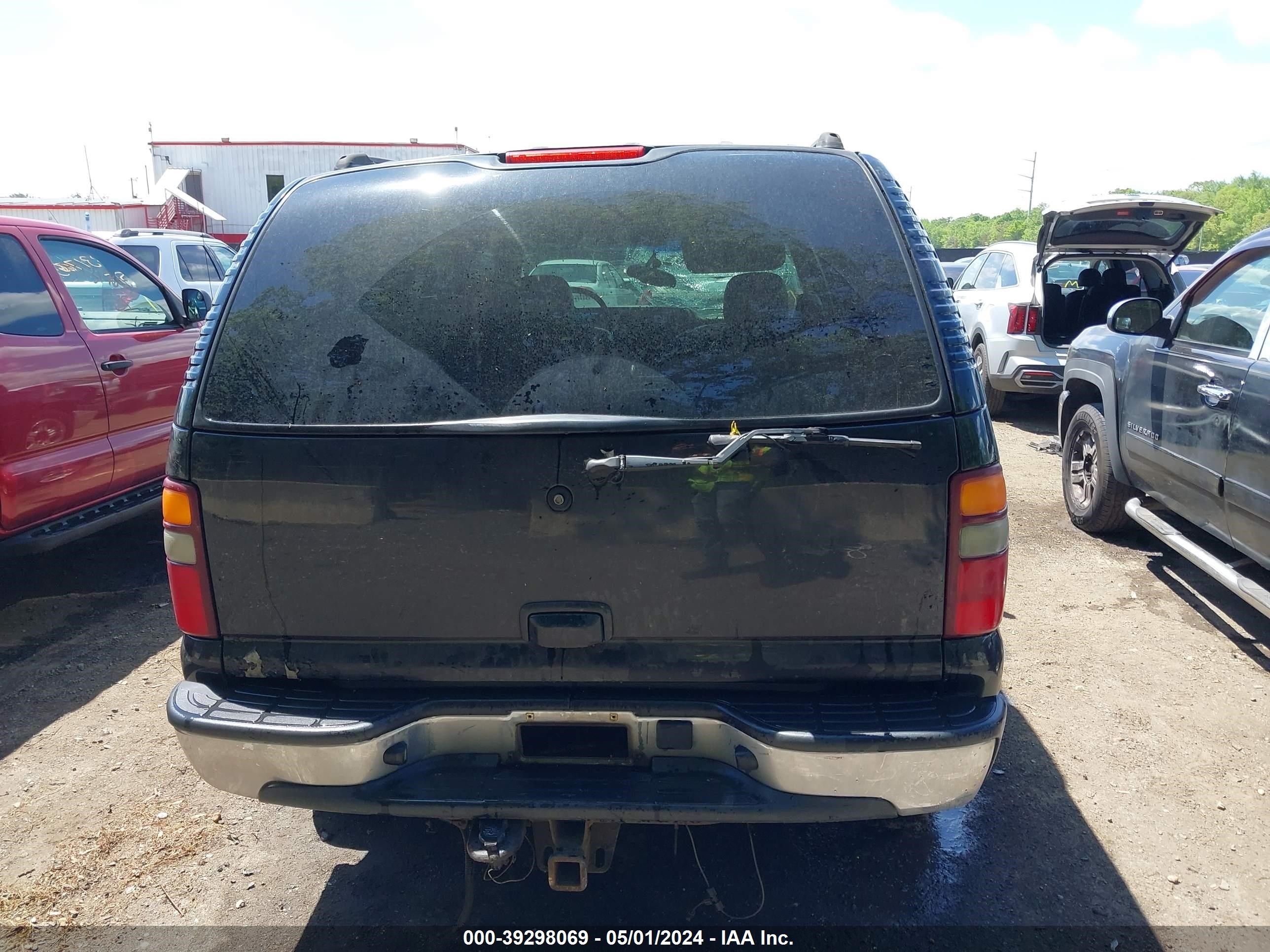 Photo 15 VIN: 1GNEK13Z43J213992 - CHEVROLET TAHOE 