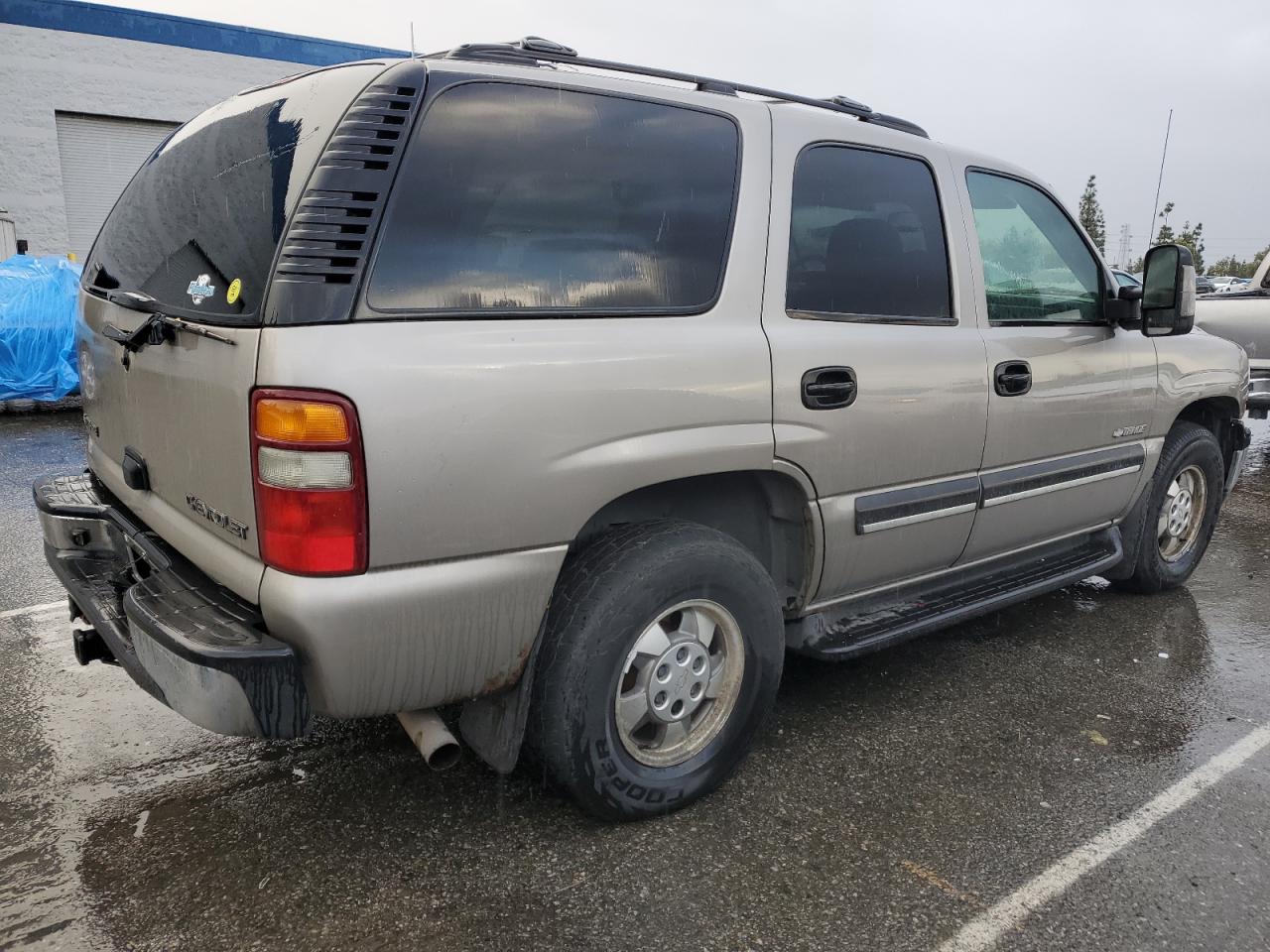 Photo 2 VIN: 1GNEK13Z43J249553 - CHEVROLET TAHOE 