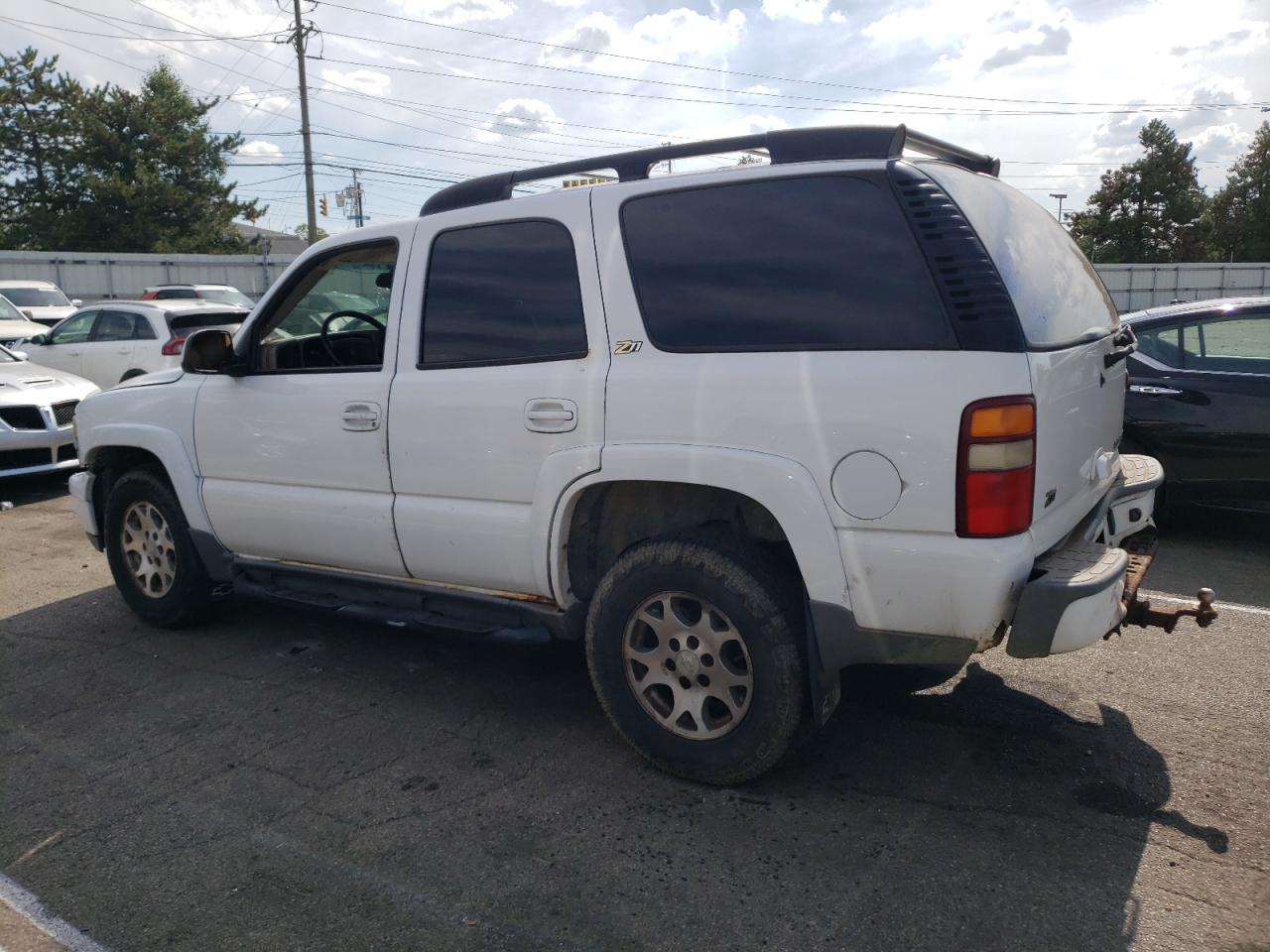 Photo 1 VIN: 1GNEK13Z53R115037 - CHEVROLET TAHOE 